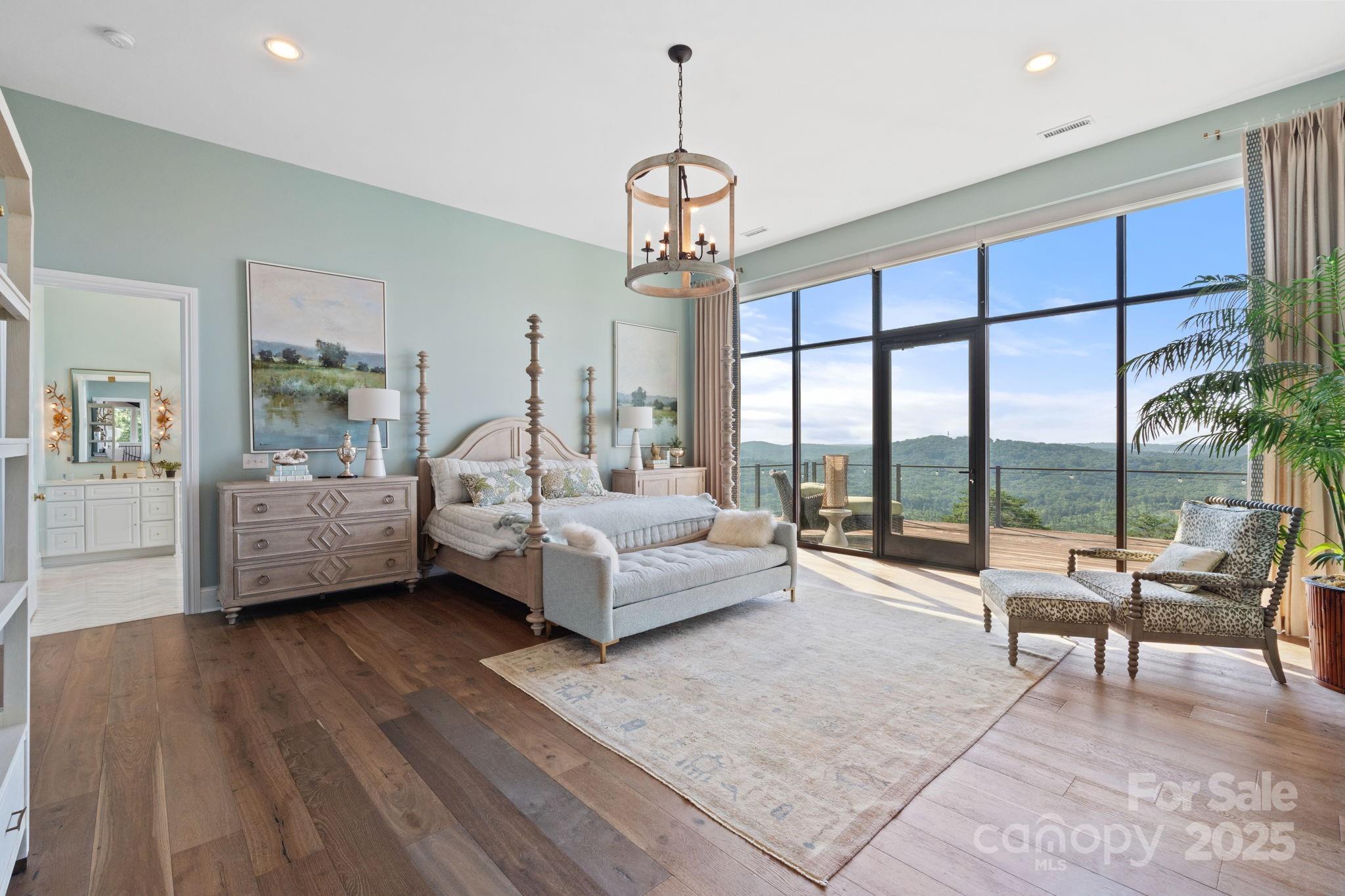 1475 Fawn Drive