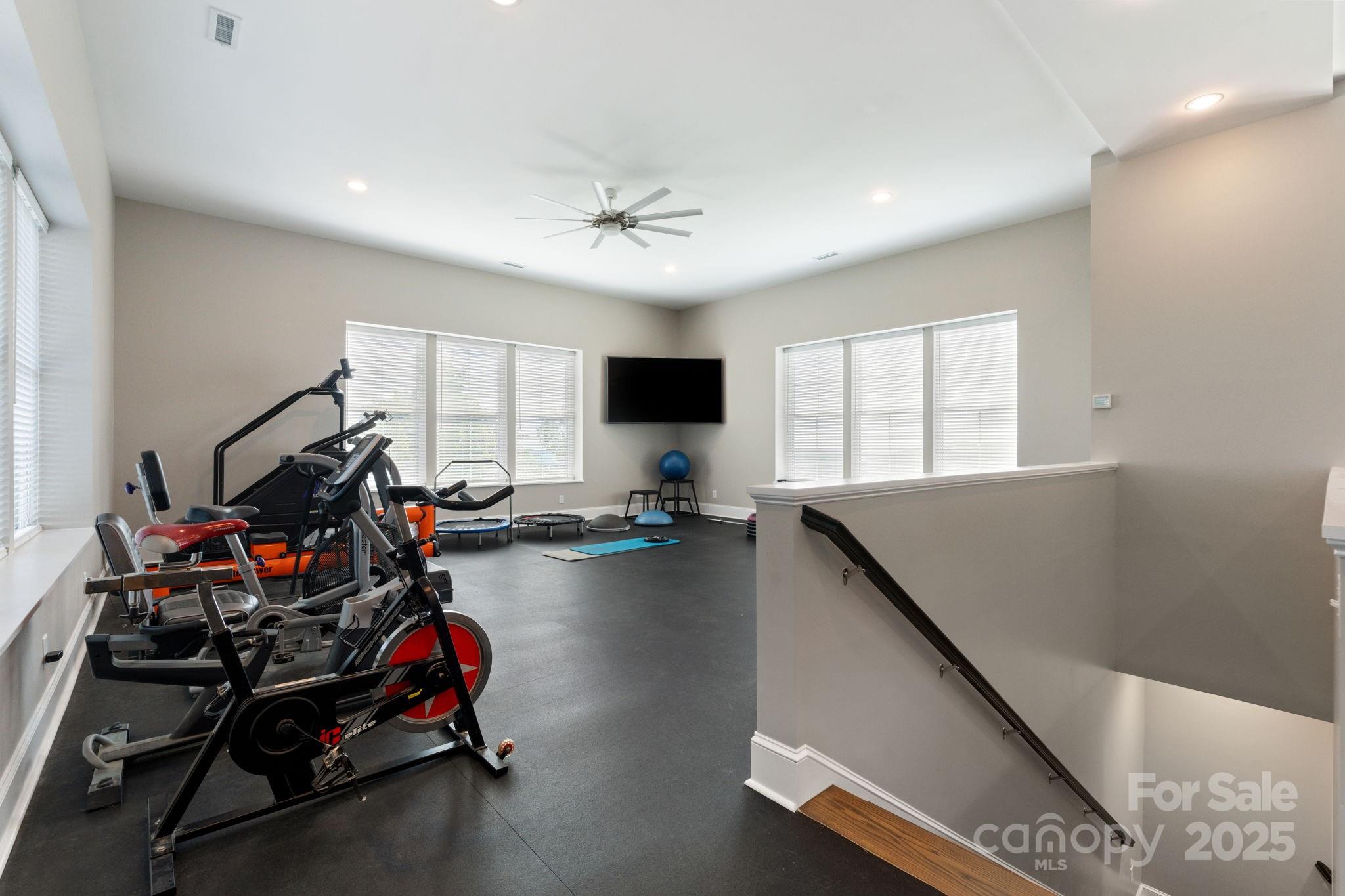 1475 Fawn Drive