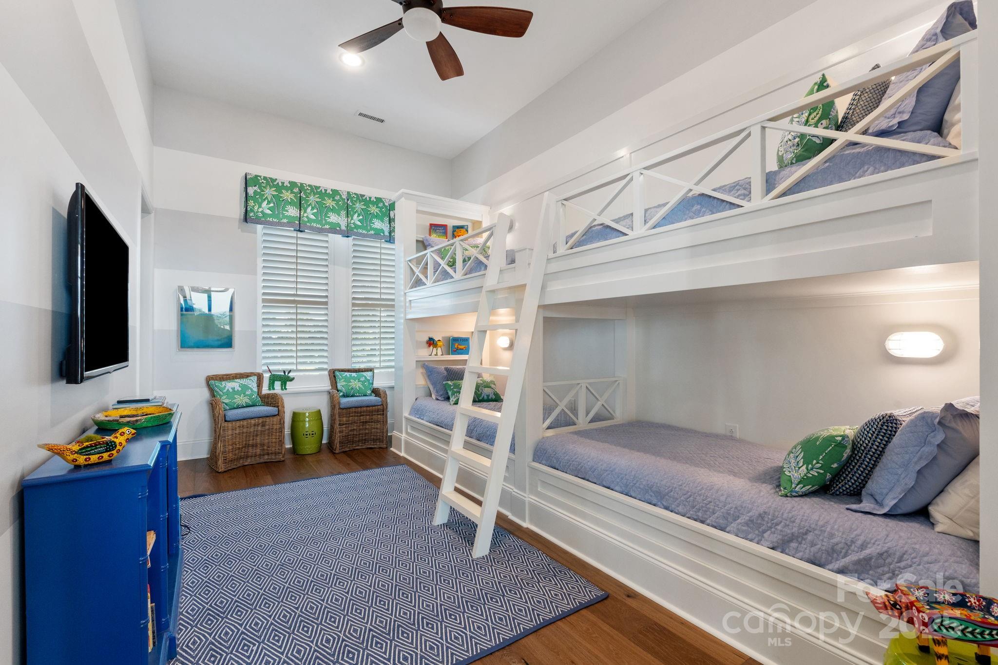 1475 Fawn Drive