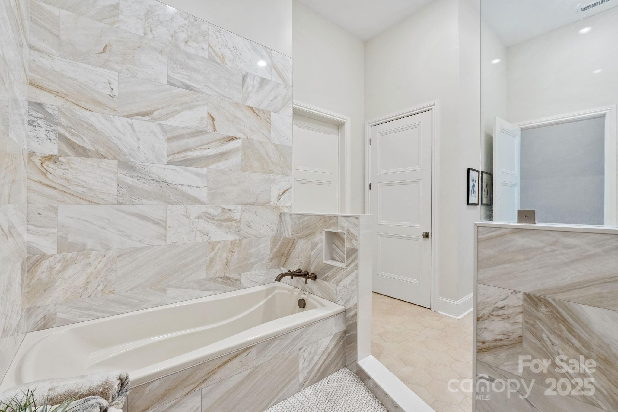 1475 Fawn Drive