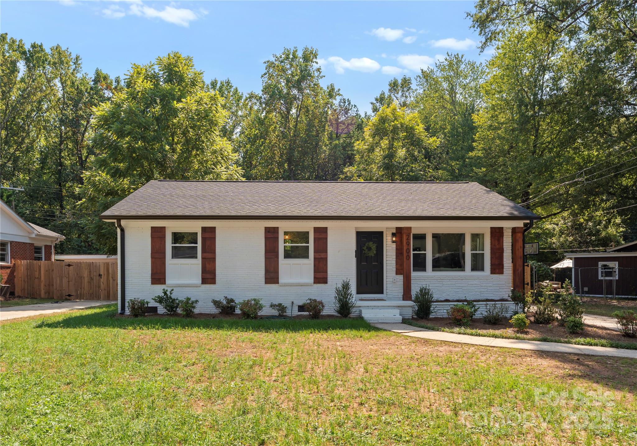 2900 Enfield Road