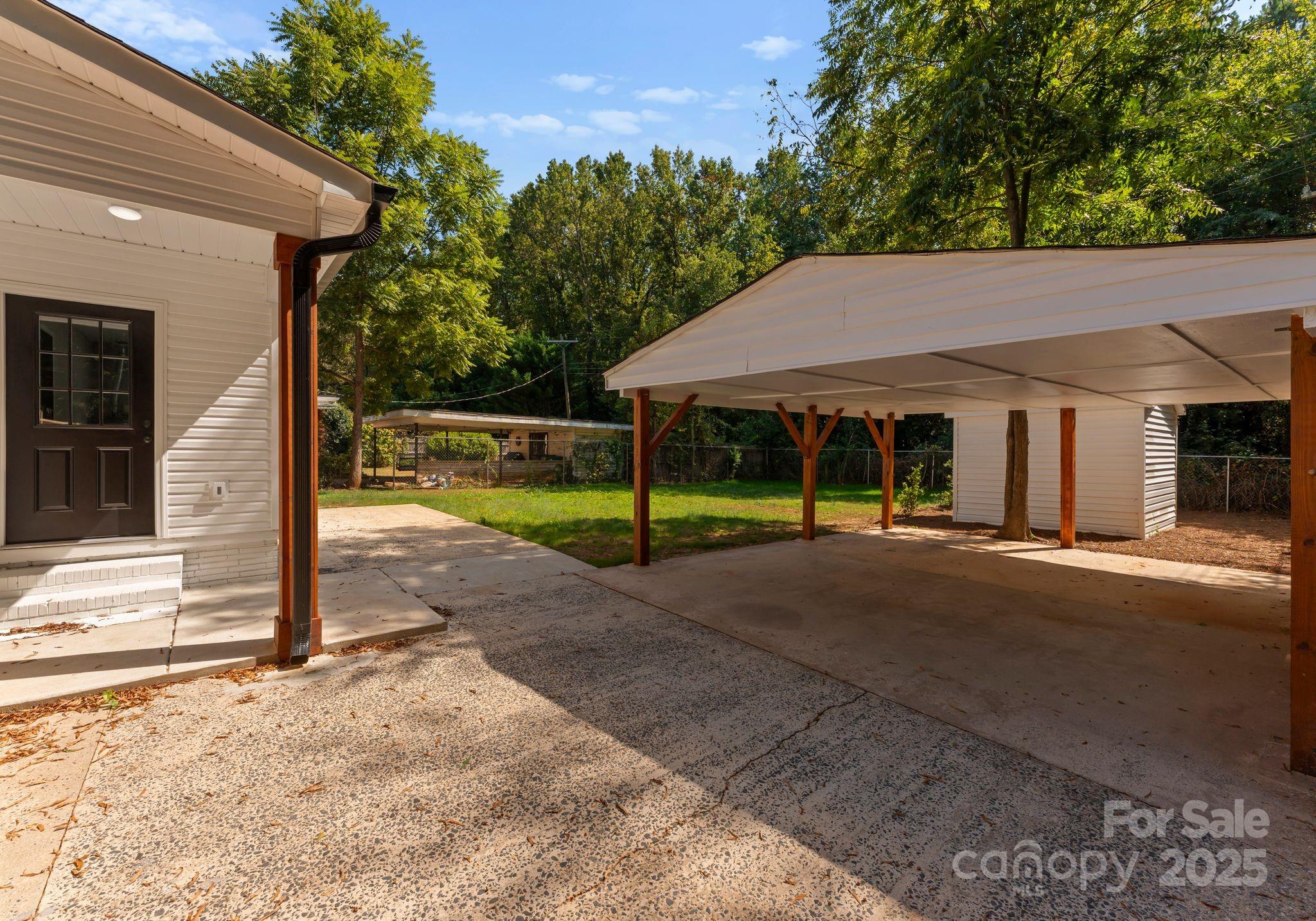 2900 Enfield Road