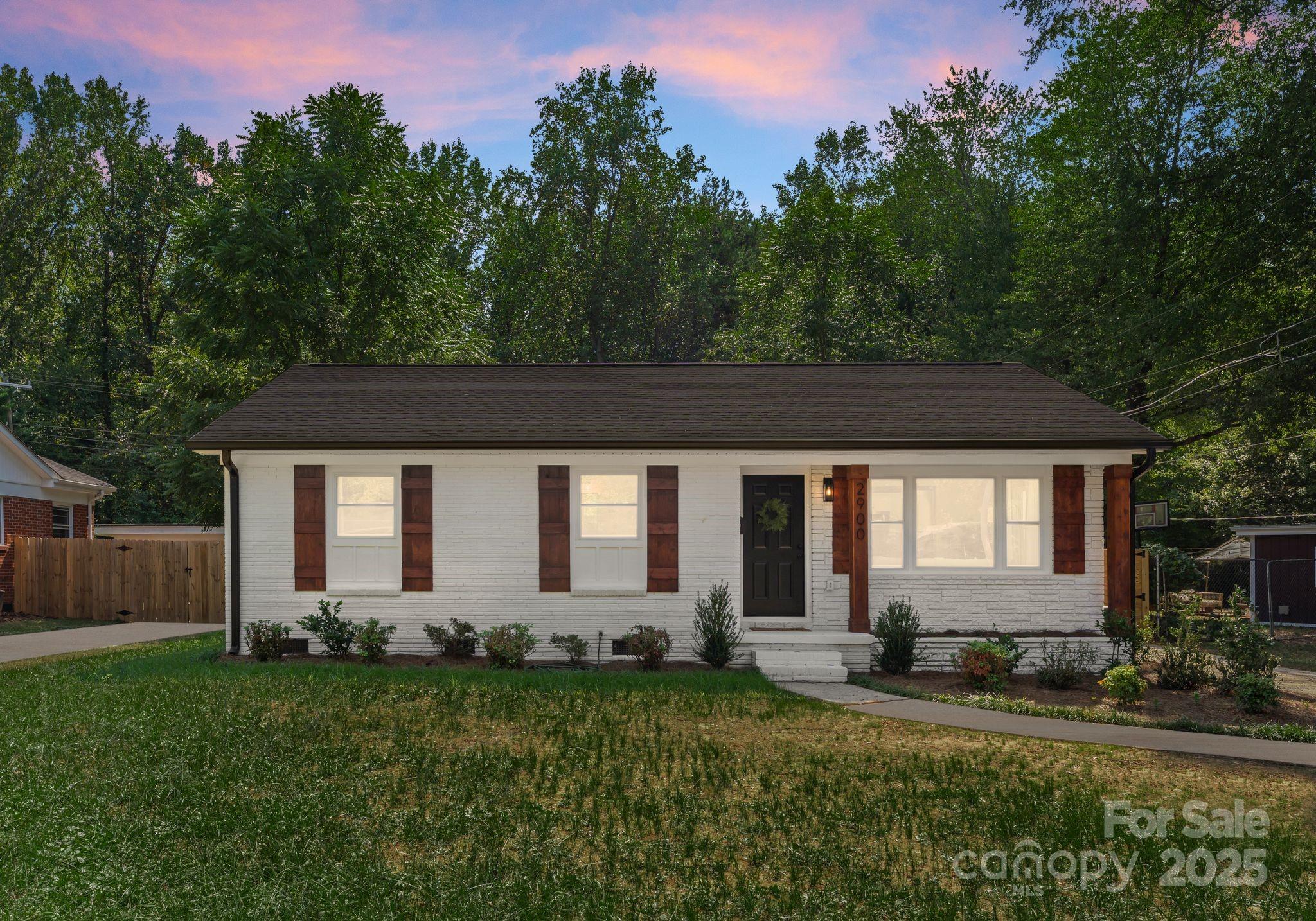 2900 Enfield Road