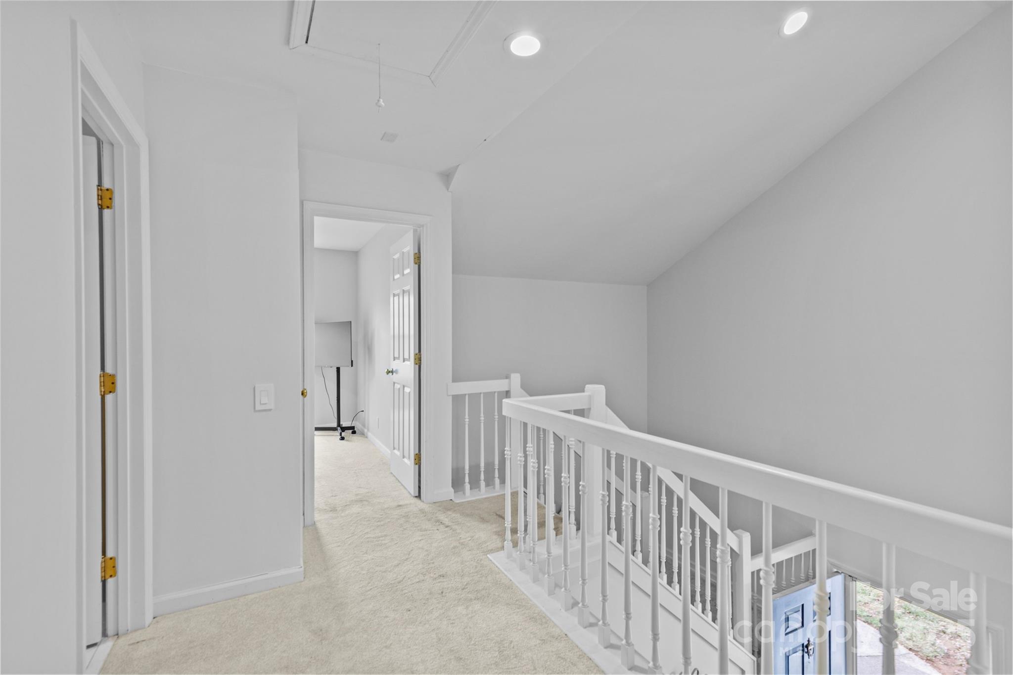 7255 Meeting Street