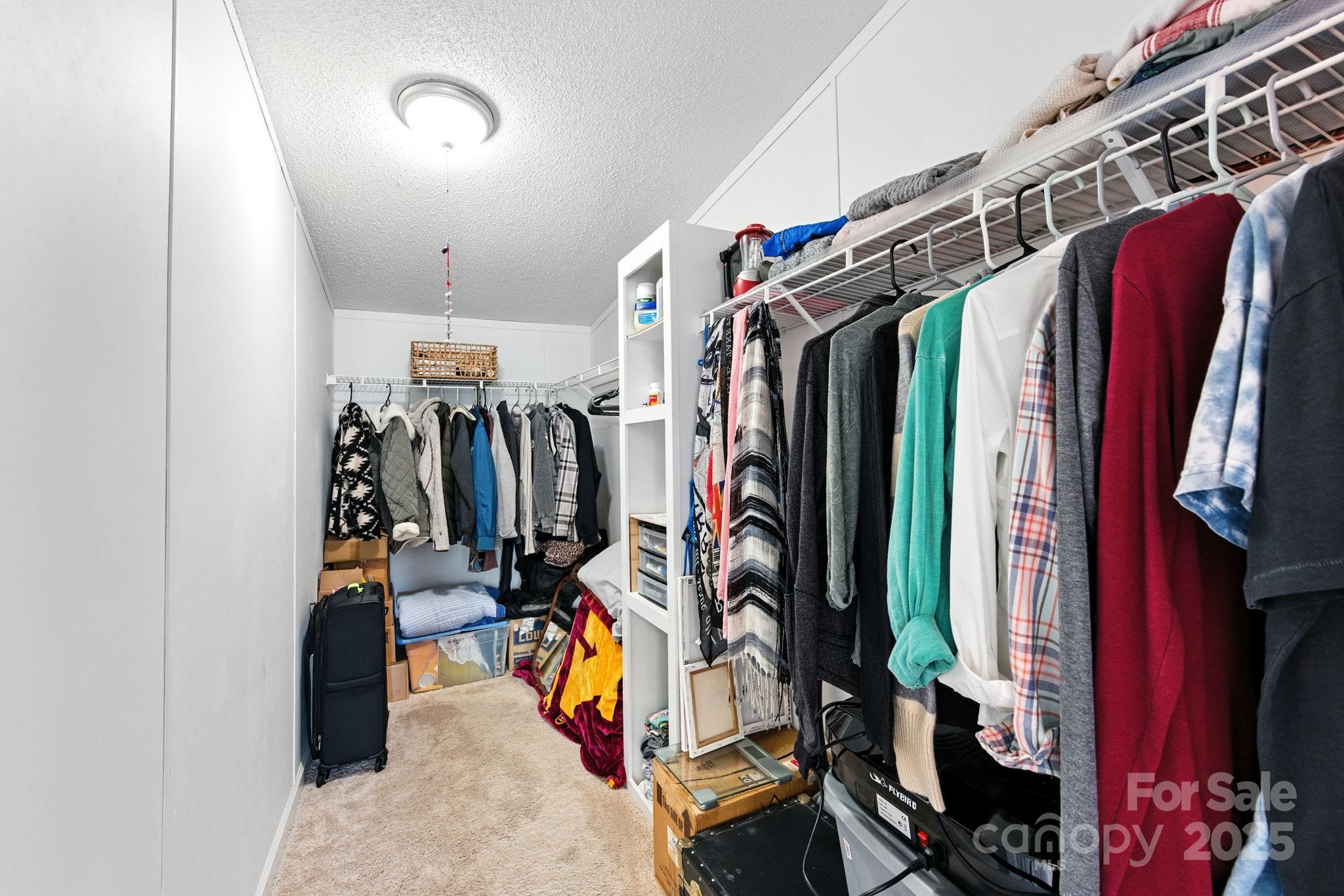 1001 Olde Creek Trail