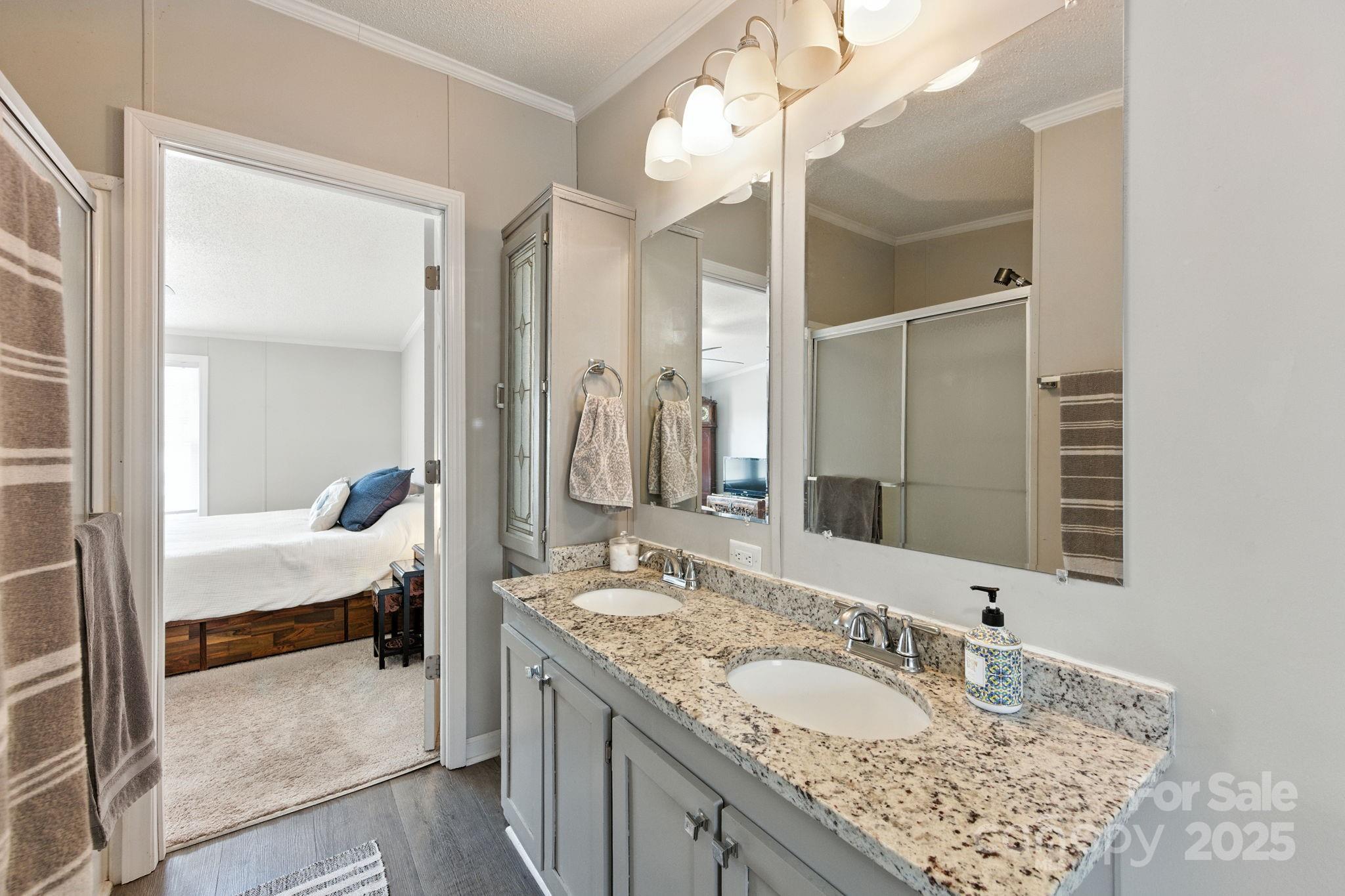 1001 Olde Creek Trail