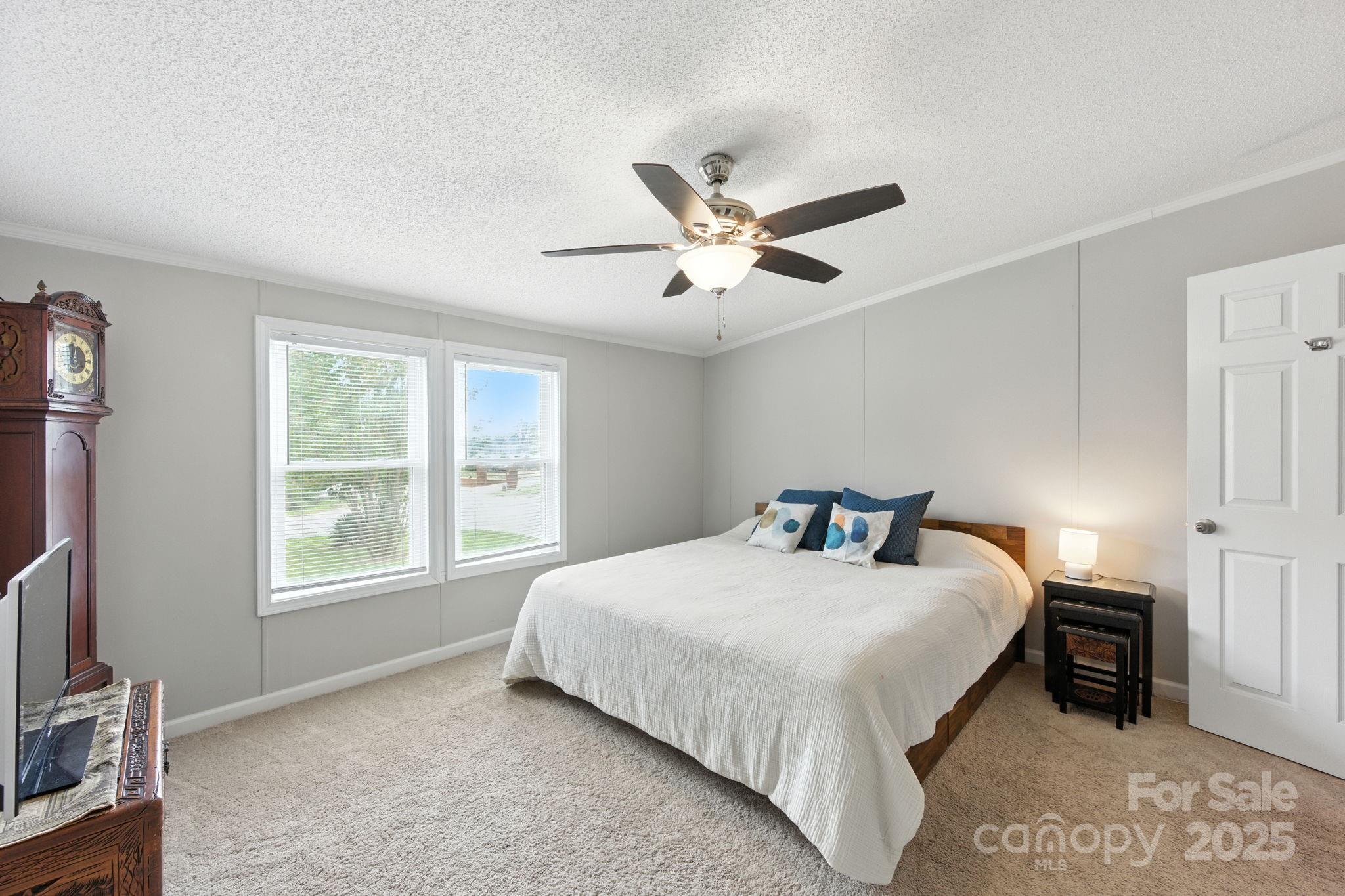 1001 Olde Creek Trail