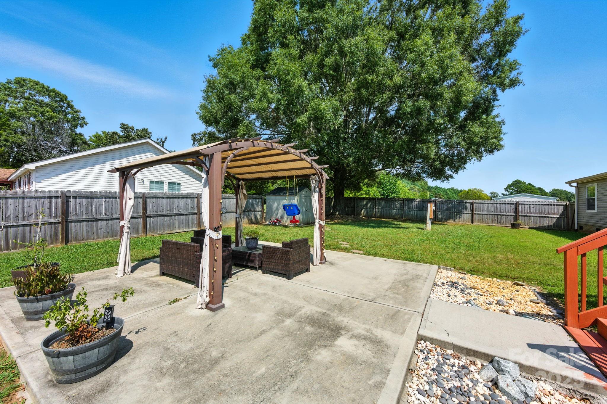 1001 Olde Creek Trail
