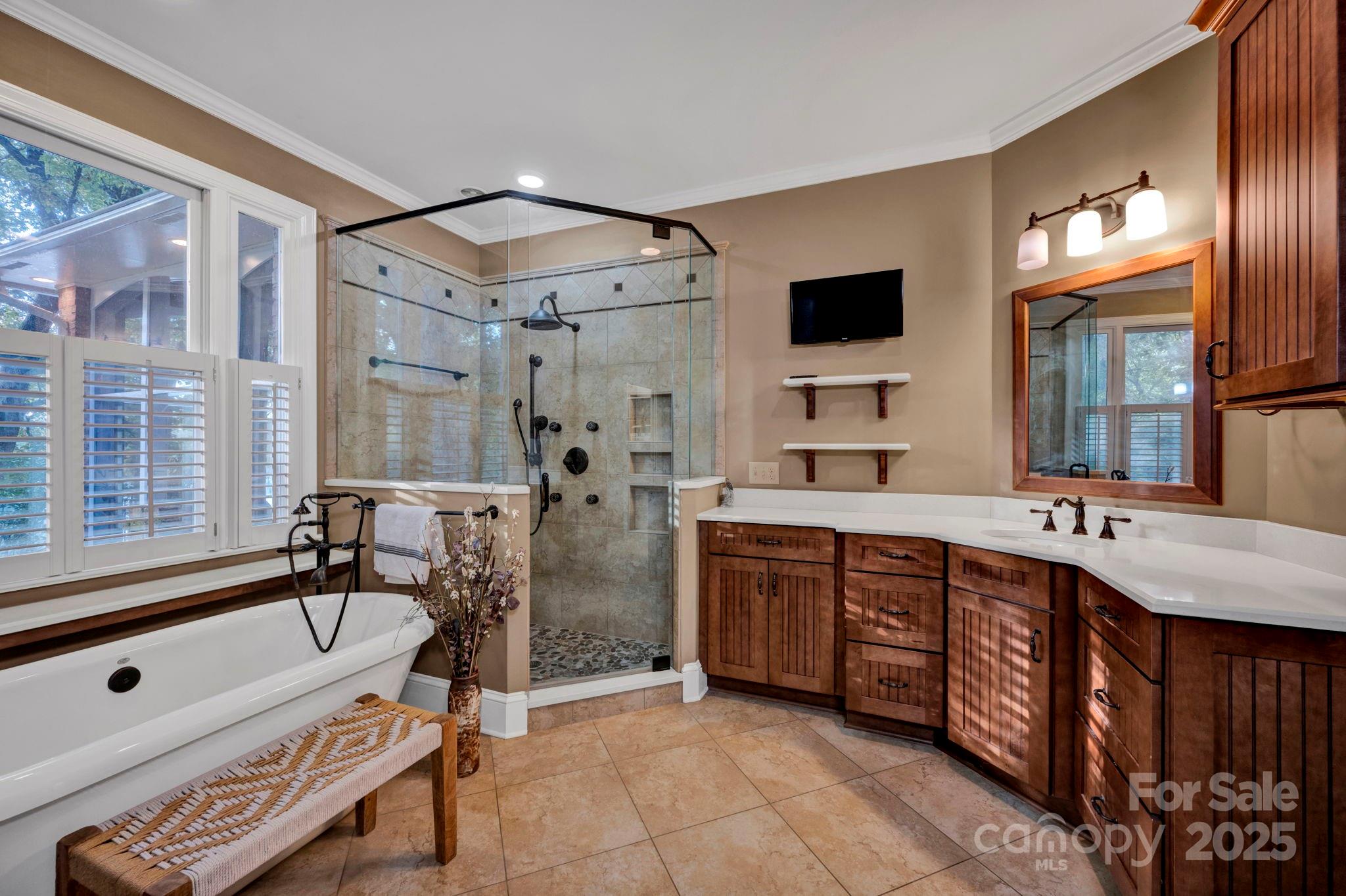 1707 Walden Pond Lane