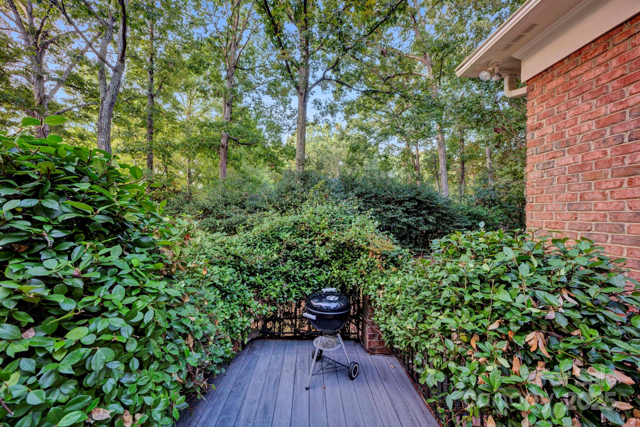 1707 Walden Pond Lane