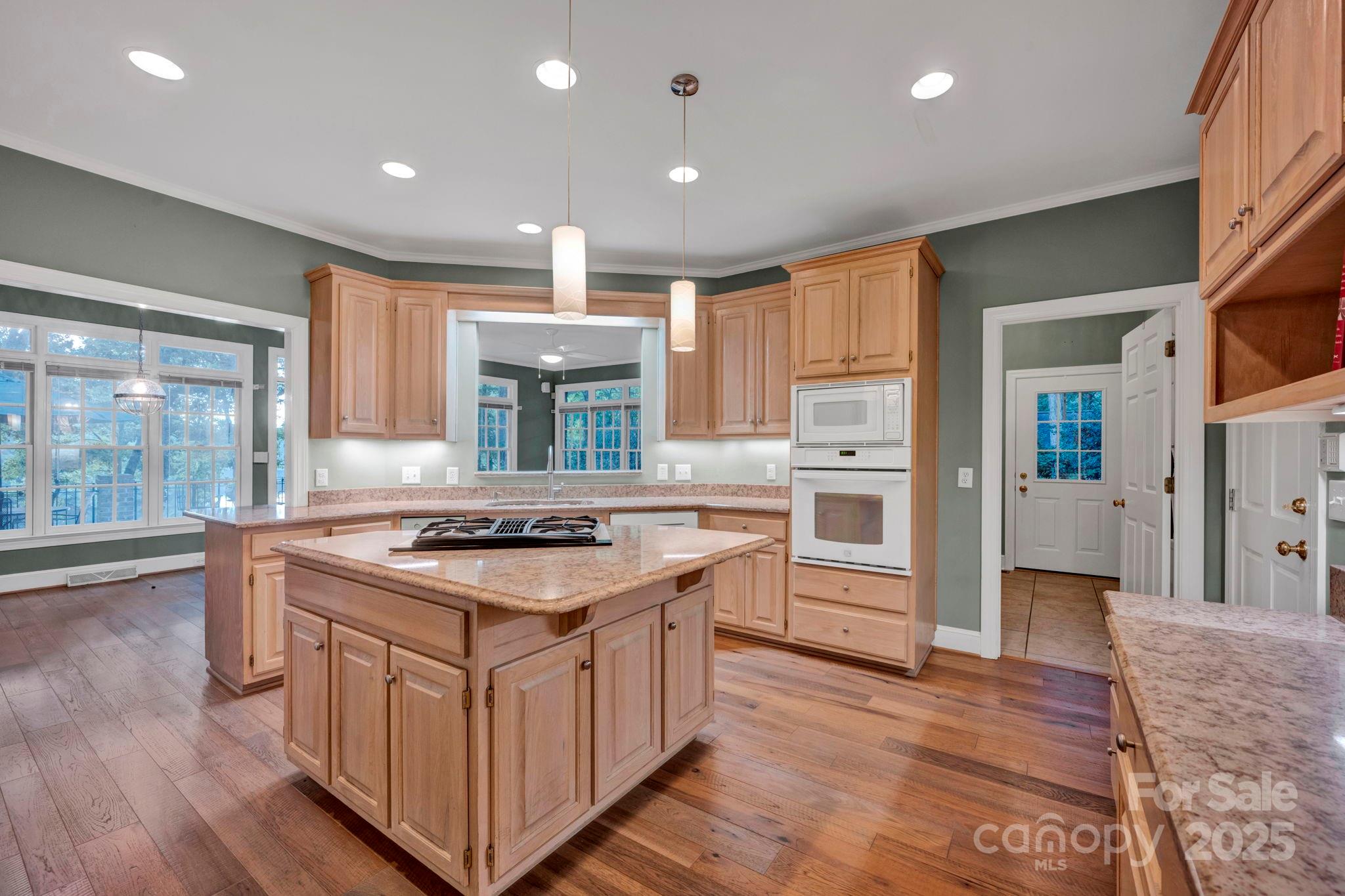 1707 Walden Pond Lane