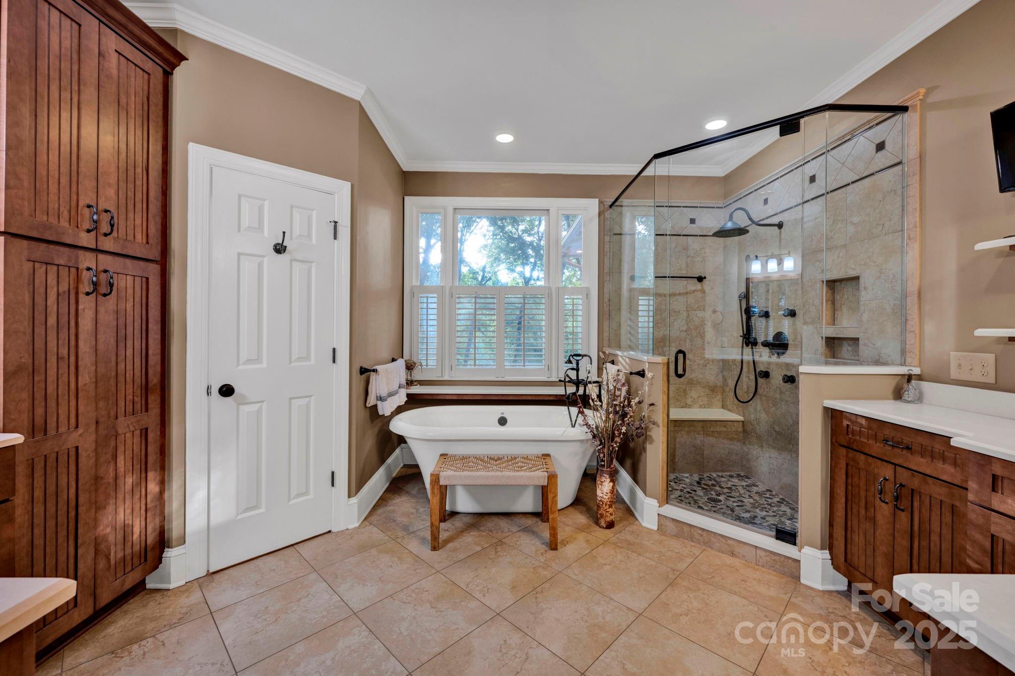 1707 Walden Pond Lane