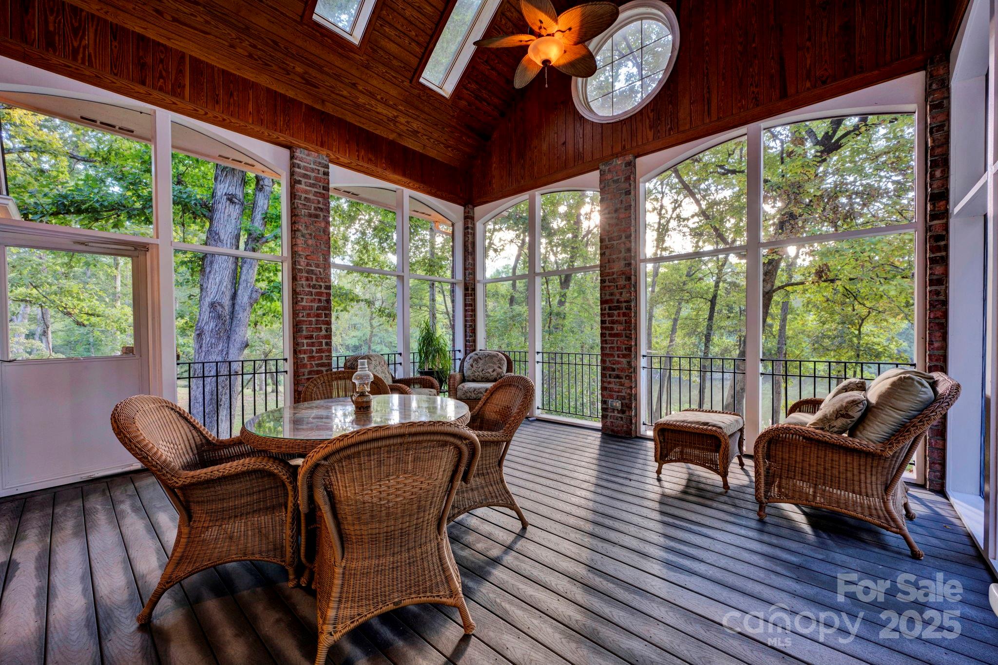 1707 Walden Pond Lane
