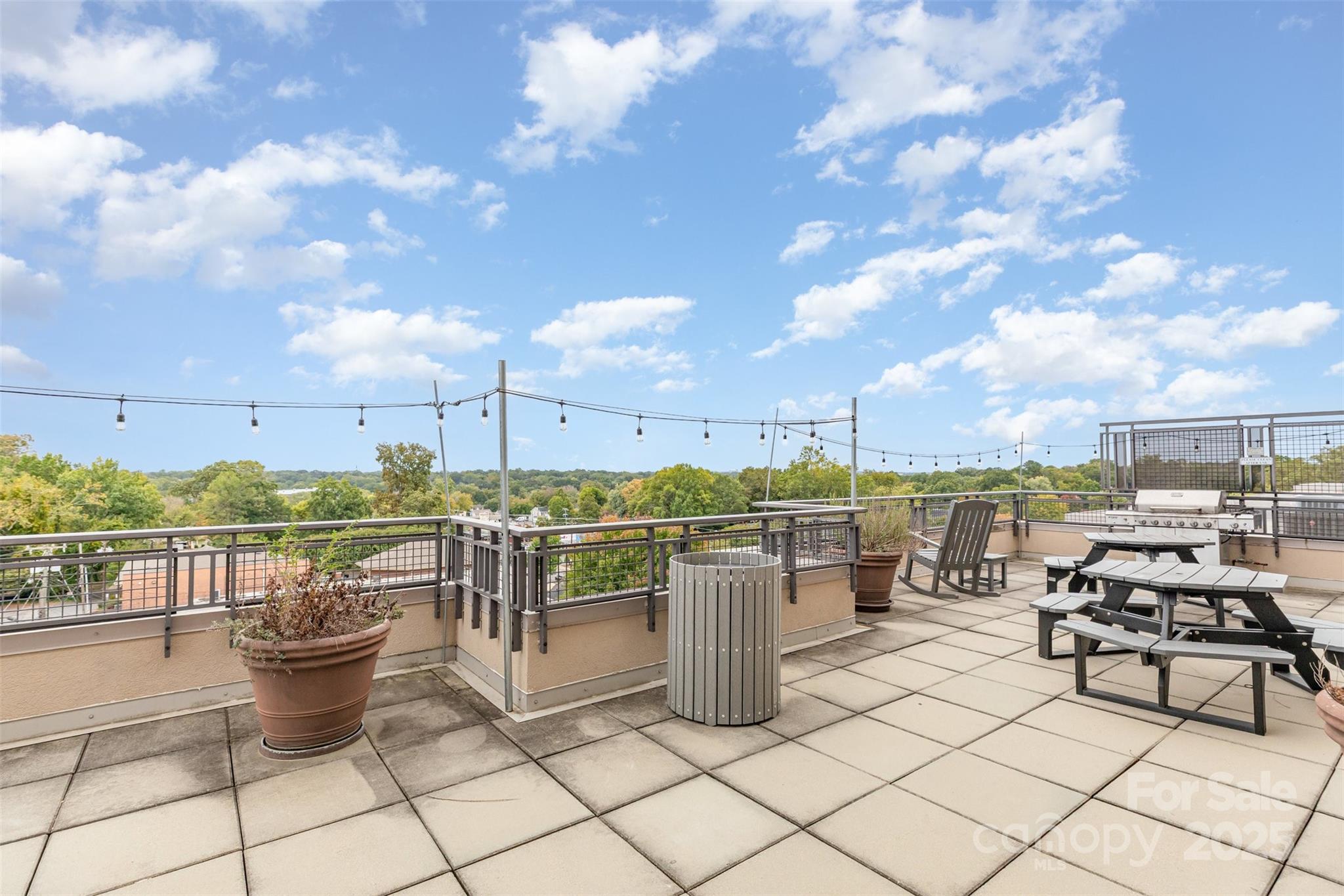 1315 East Boulevard Unit: 321