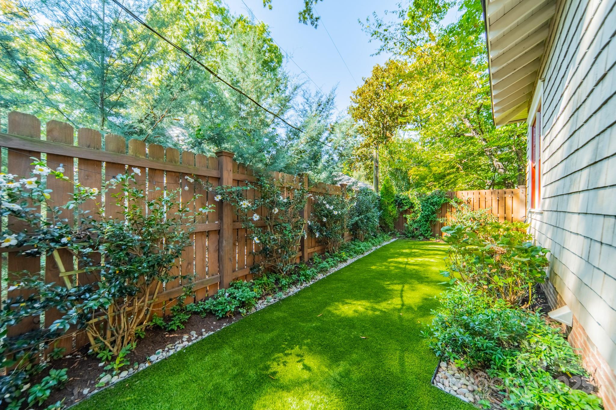 2224 Sarah Marks Avenue