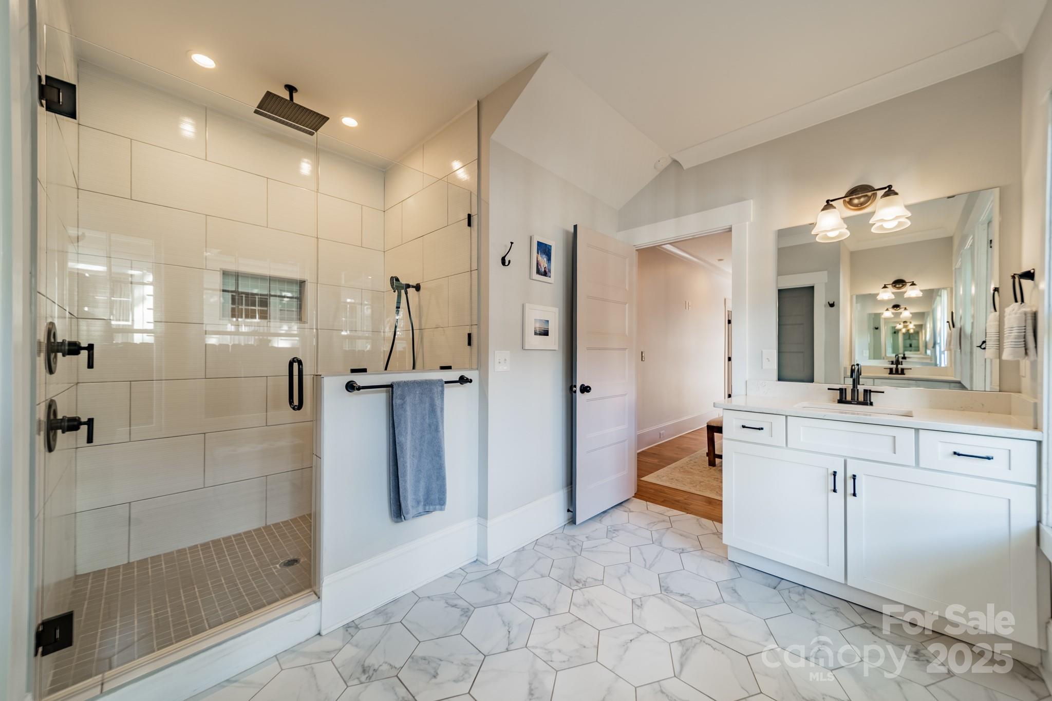 2224 Sarah Marks Avenue