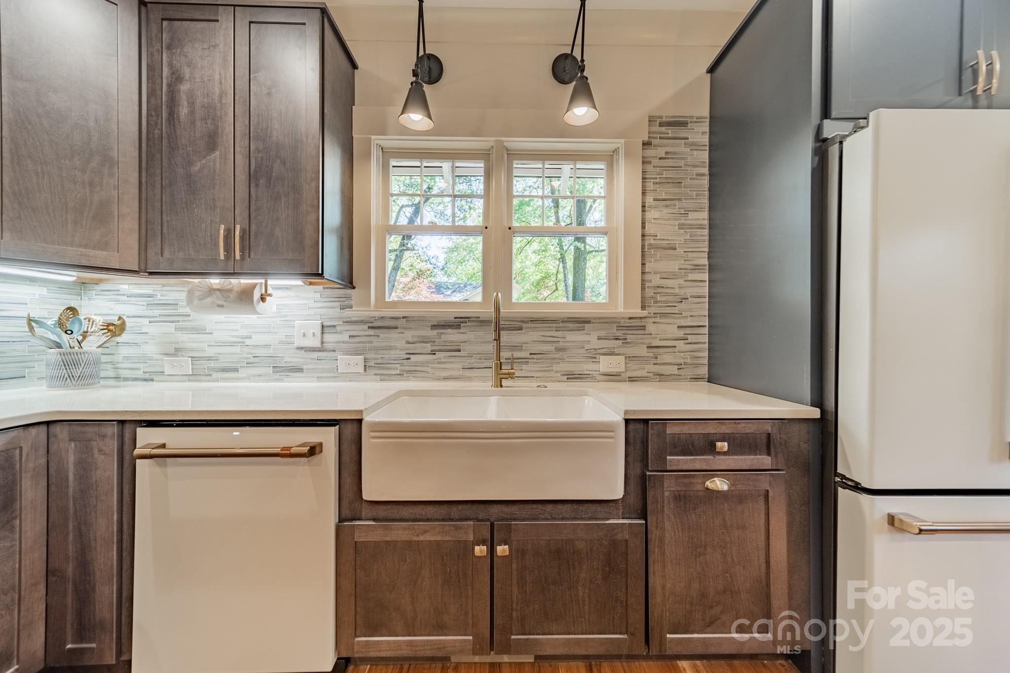 2224 Sarah Marks Avenue