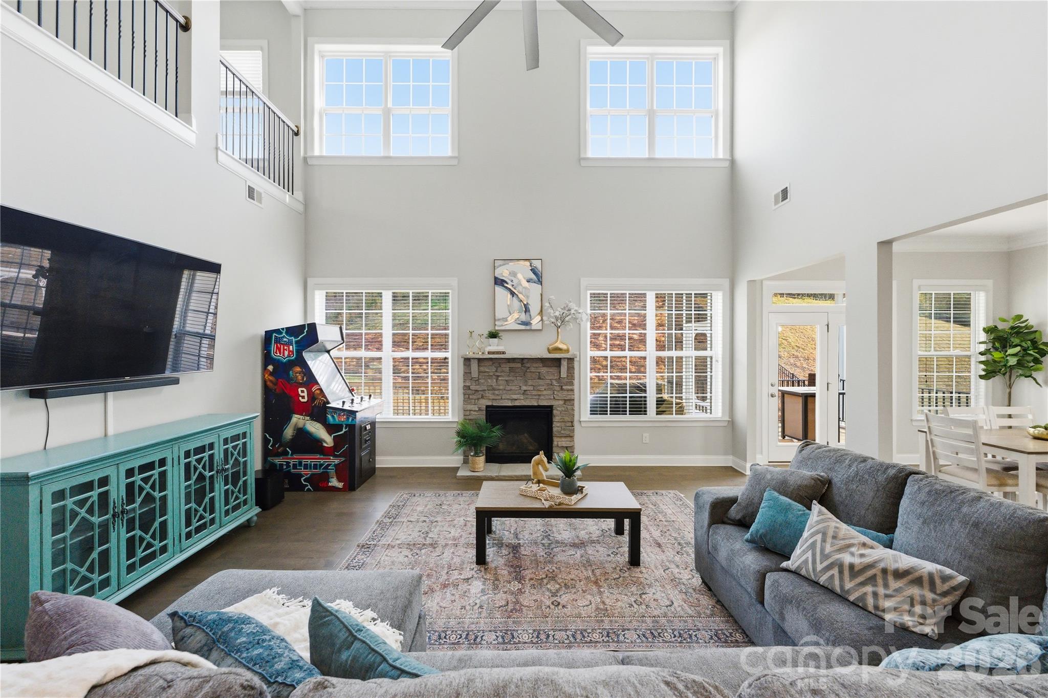 194 Forsythia Lane