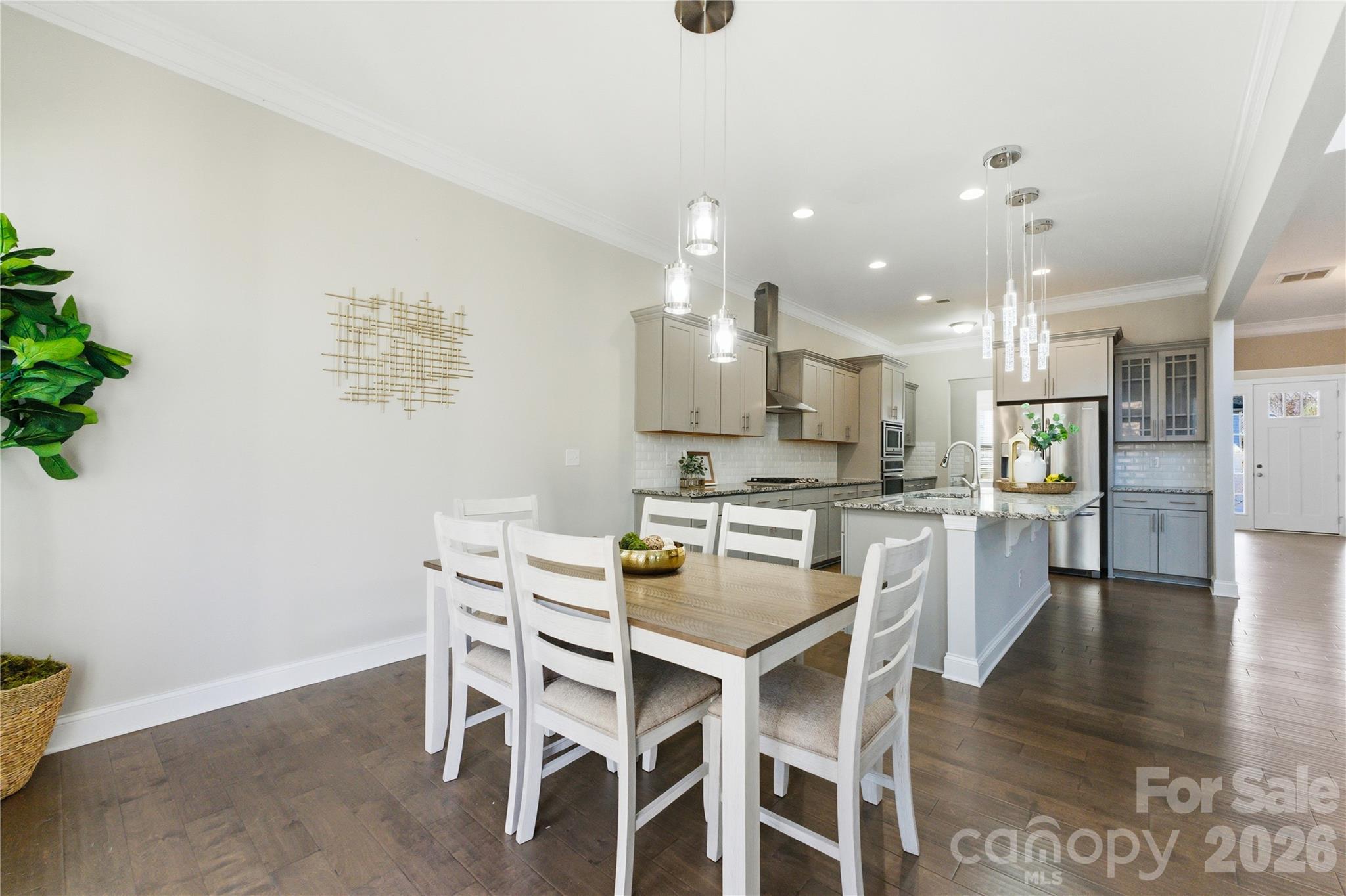 194 Forsythia Lane