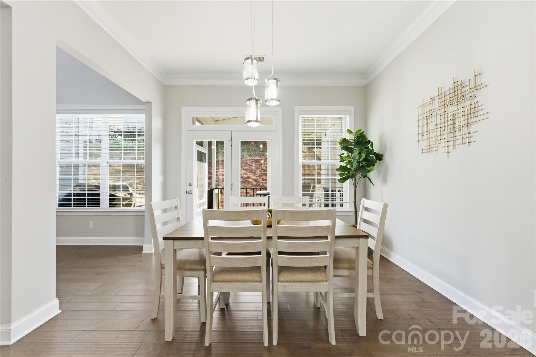 194 Forsythia Lane