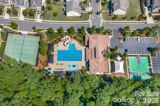 194 Forsythia Lane