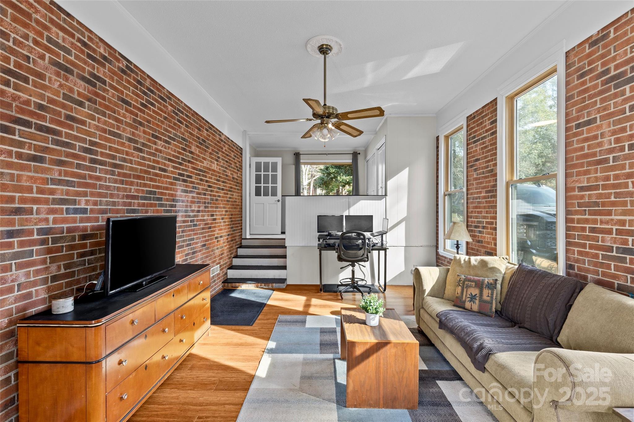 1949 Candlewick Drive