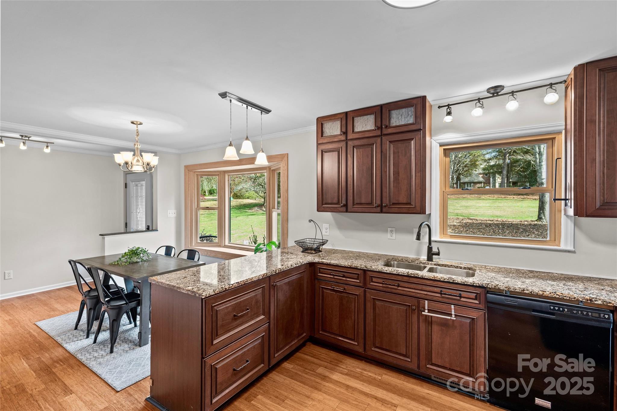 1949 Candlewick Drive