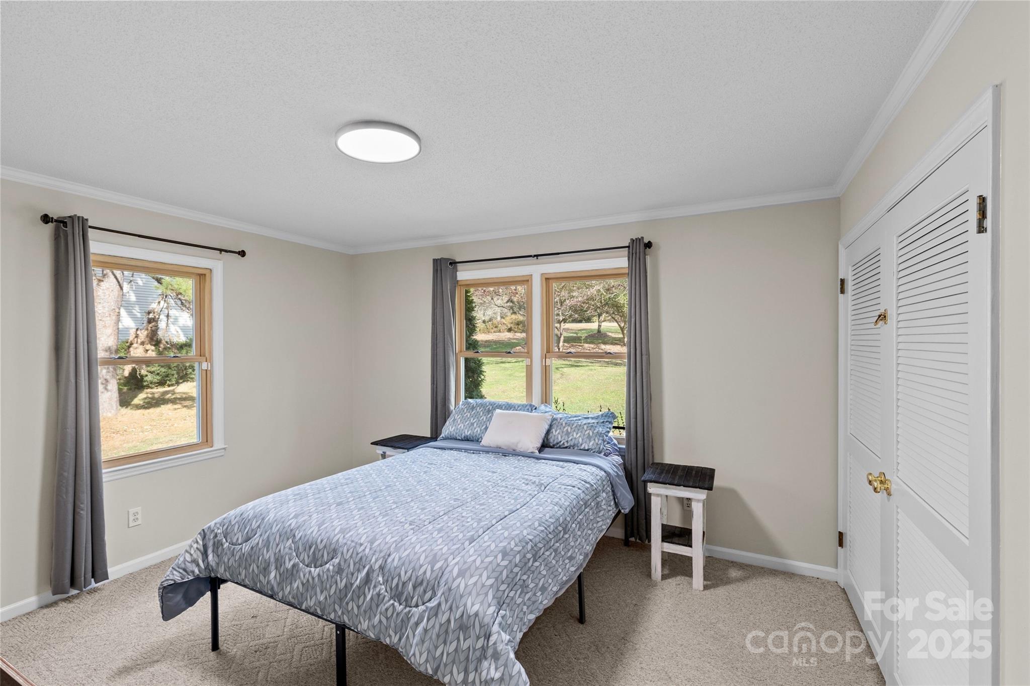 1949 Candlewick Drive