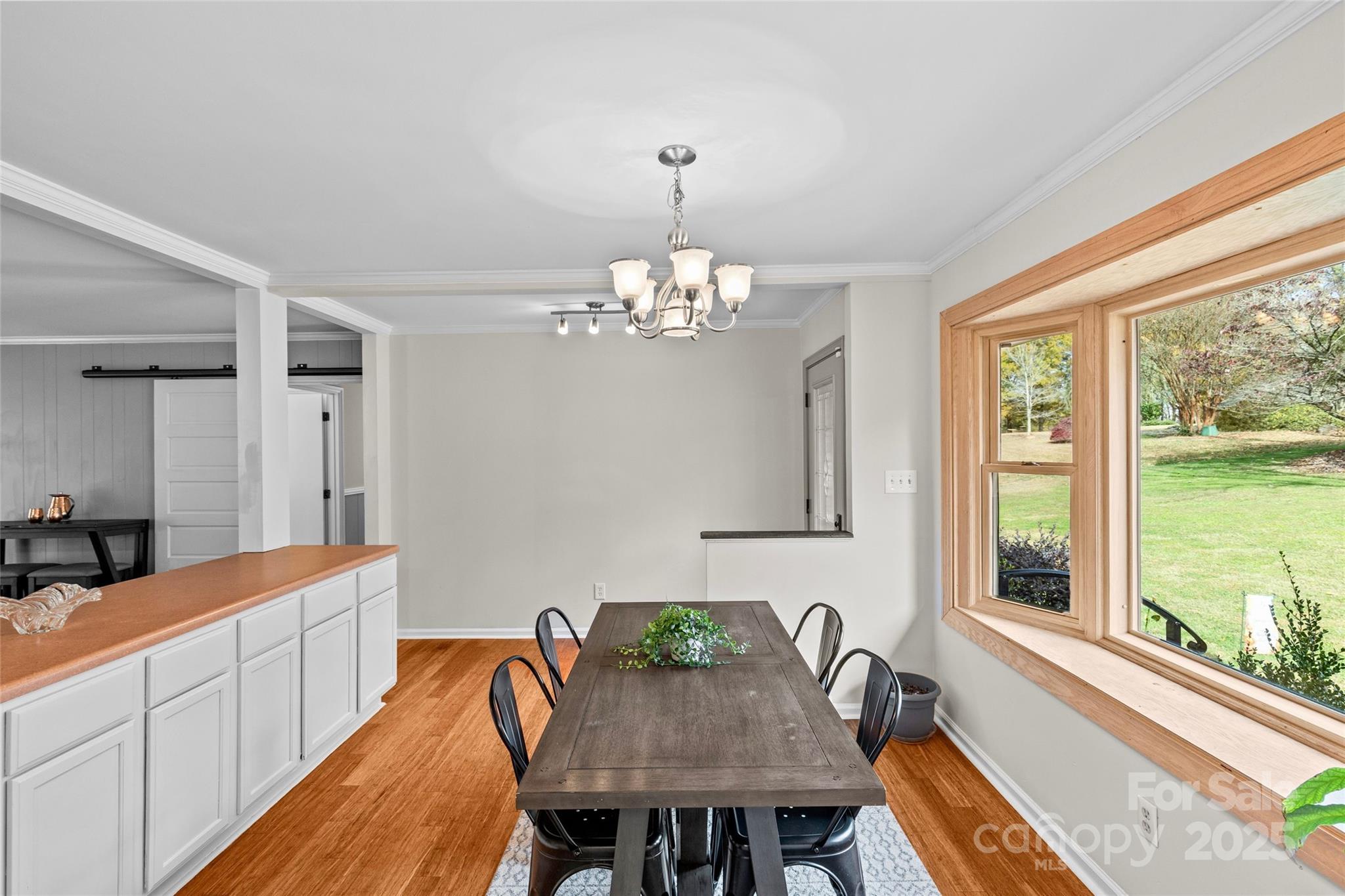 1949 Candlewick Drive