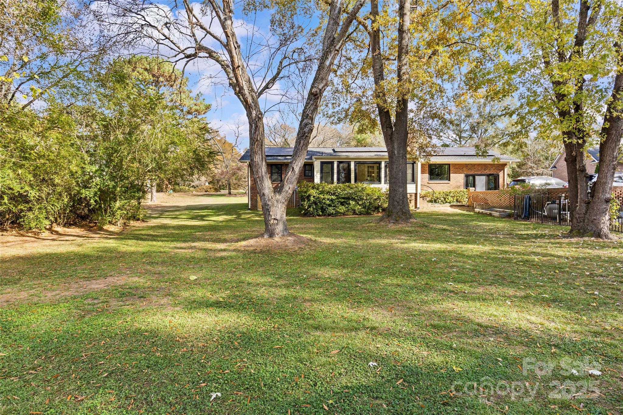 1949 Candlewick Drive