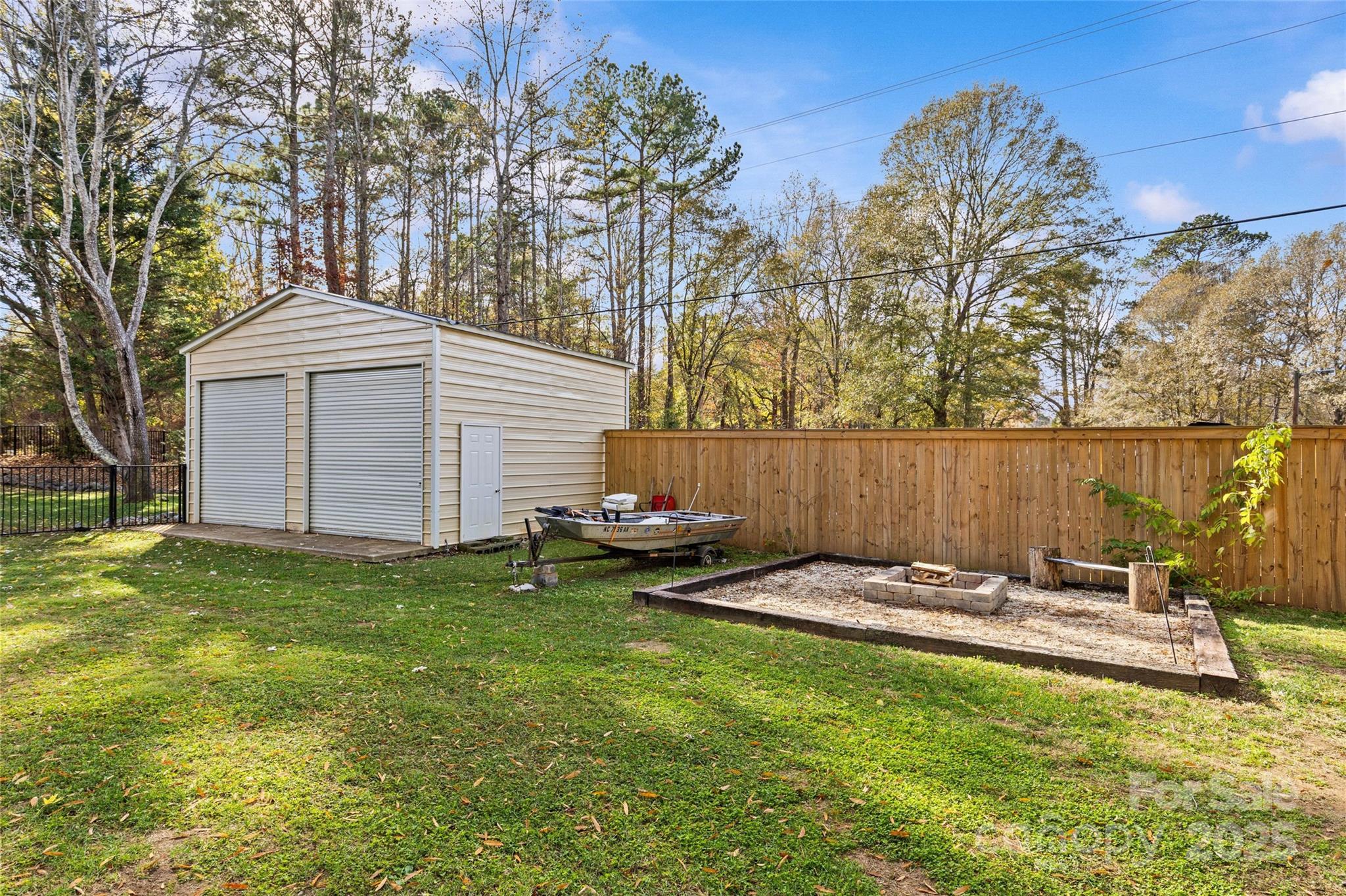 1949 Candlewick Drive