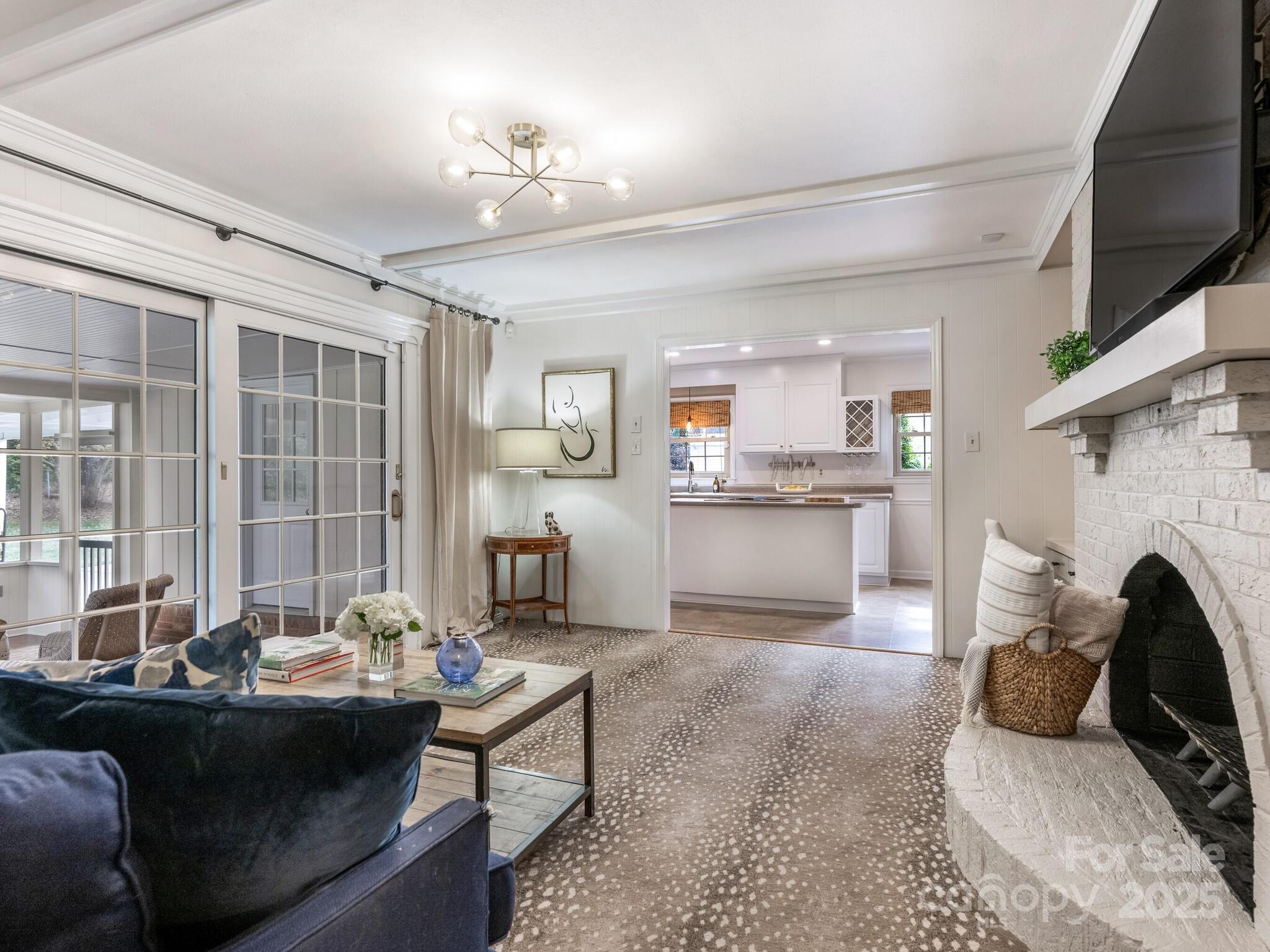 3239 Sunnybrook Drive