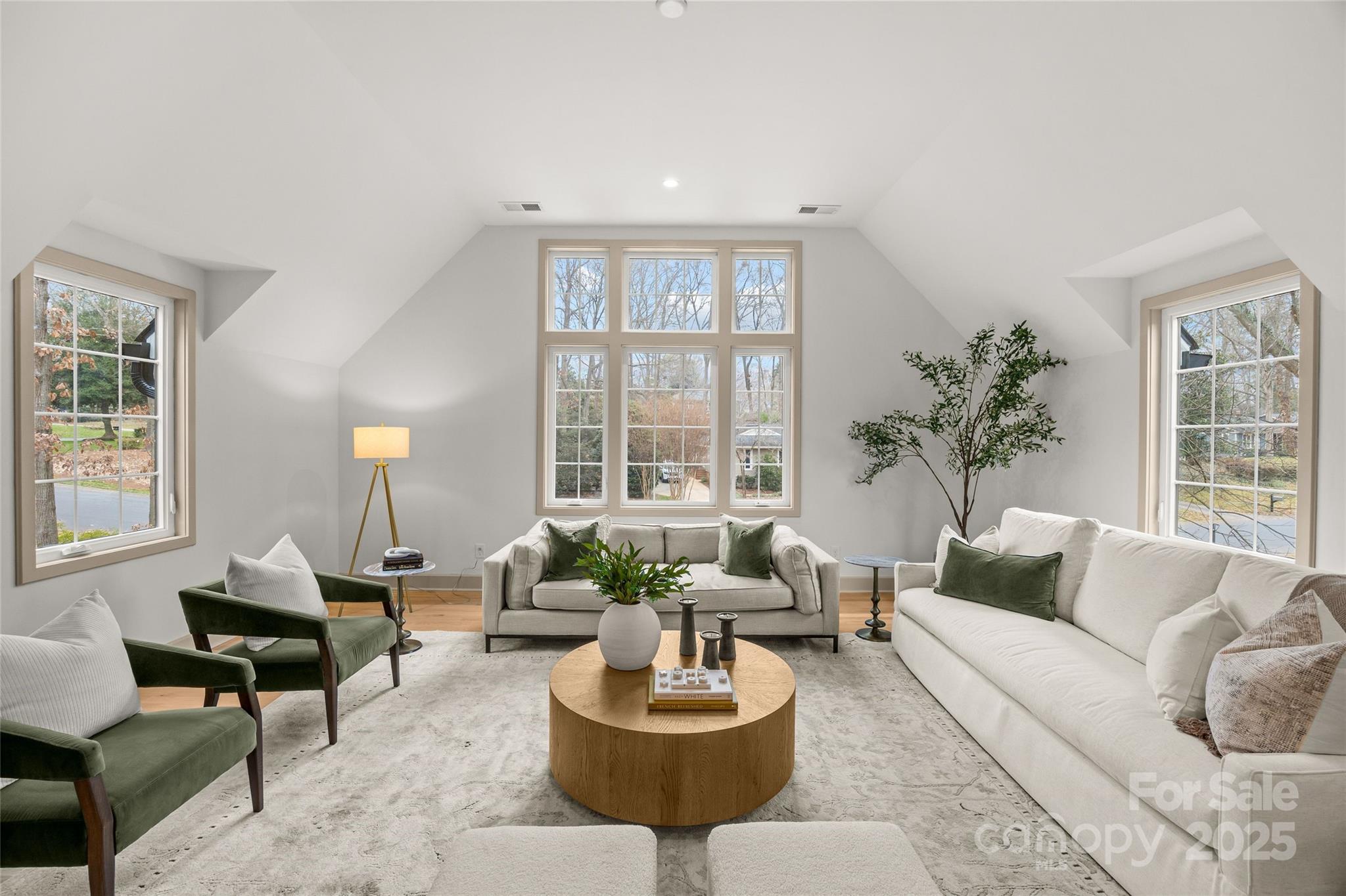 4808 Crooked Oak Lane