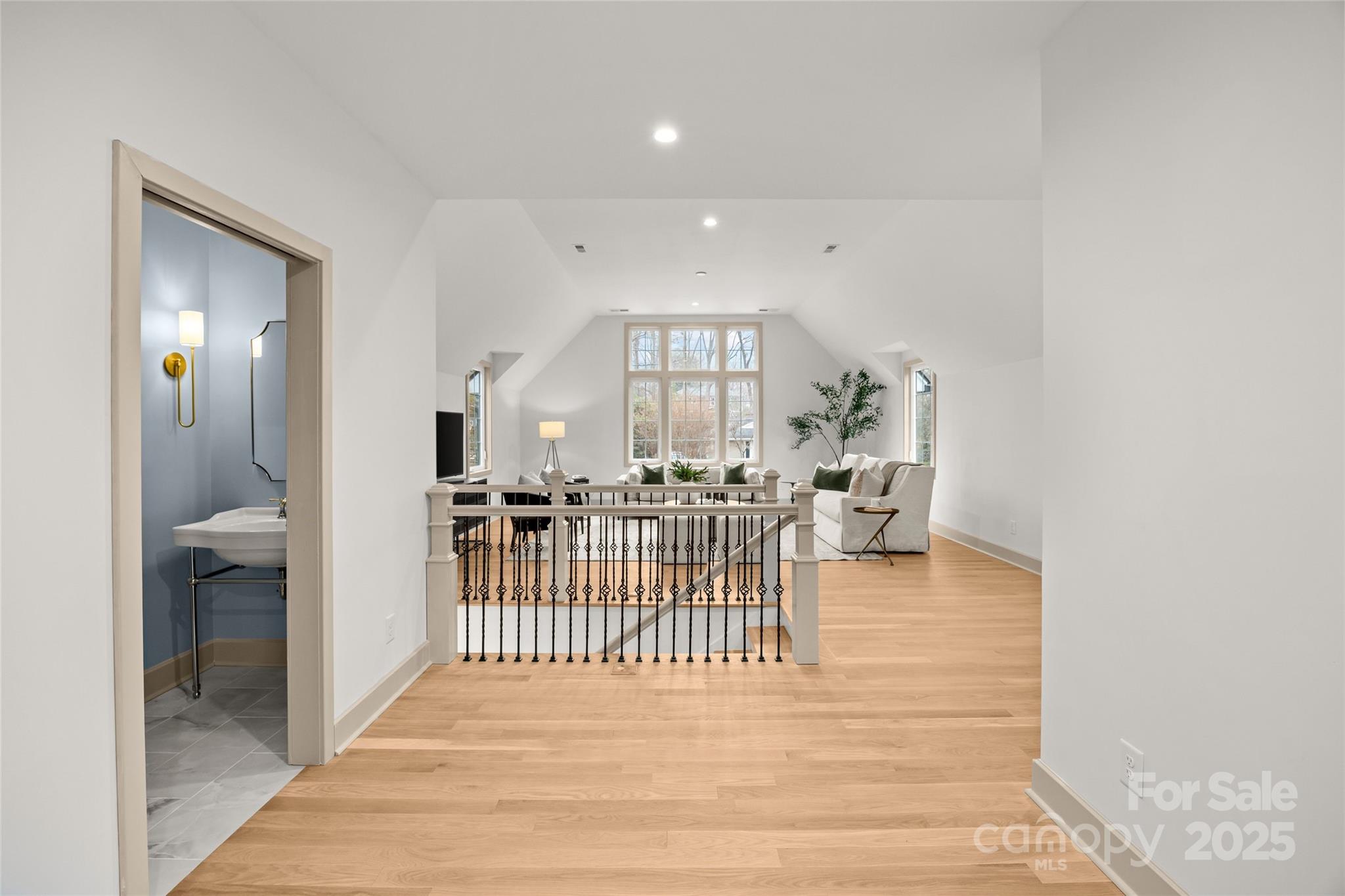 4808 Crooked Oak Lane