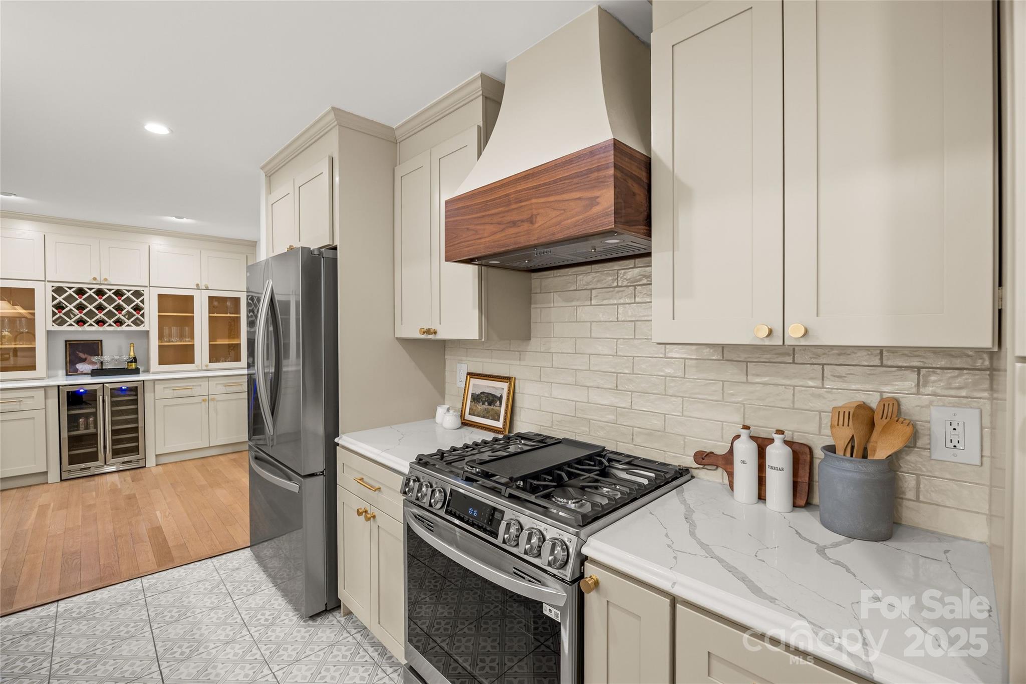 4808 Crooked Oak Lane