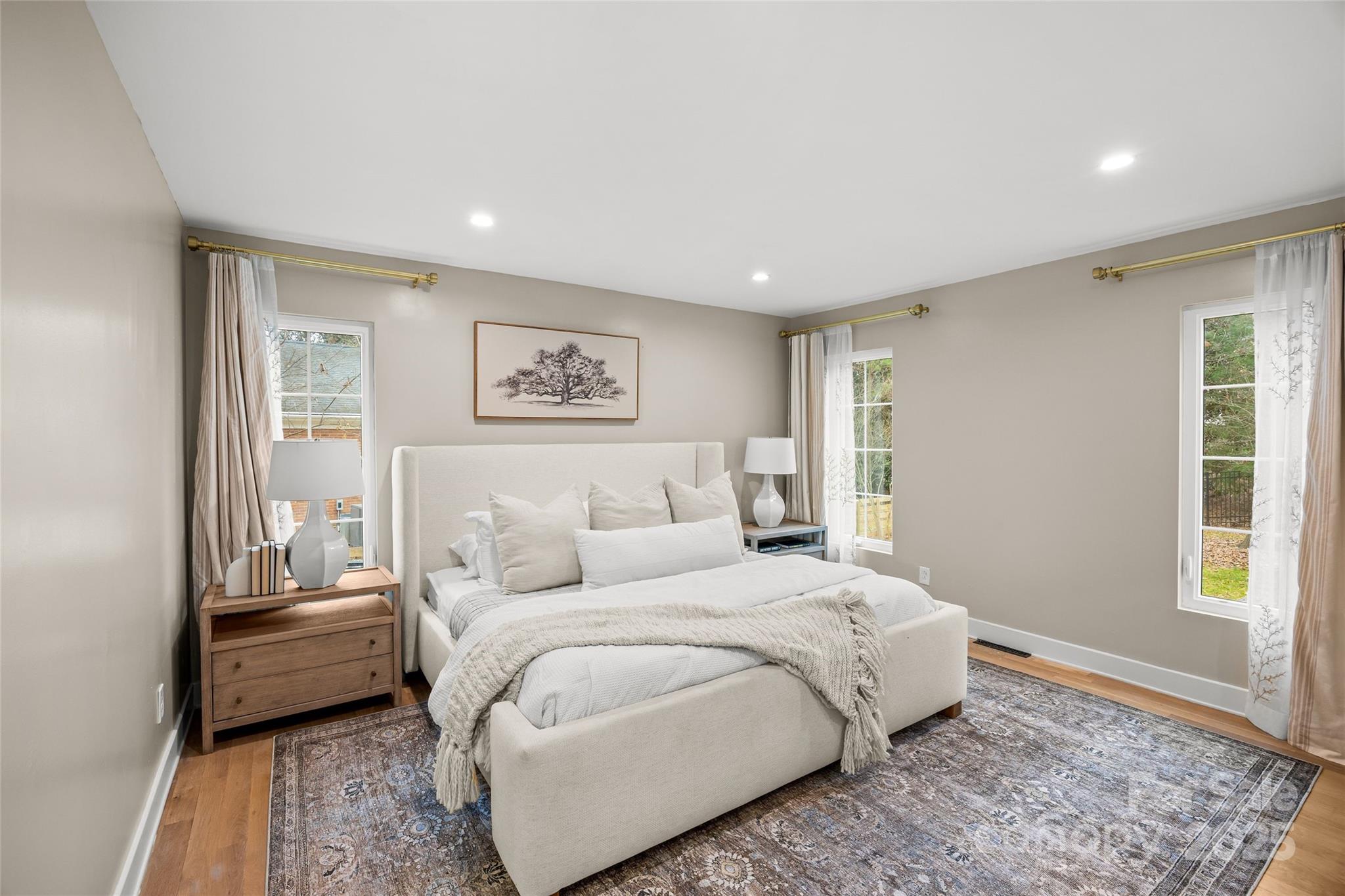 4808 Crooked Oak Lane