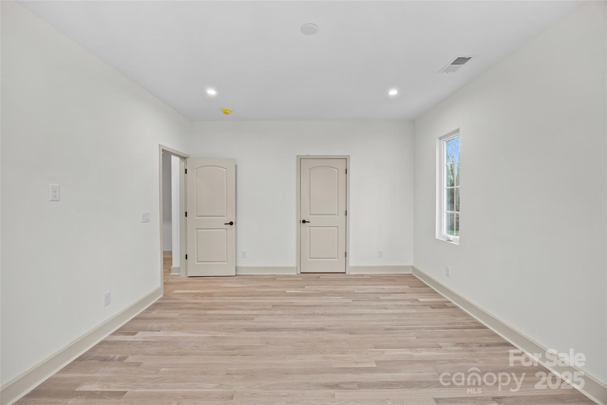 4808 Crooked Oak Lane