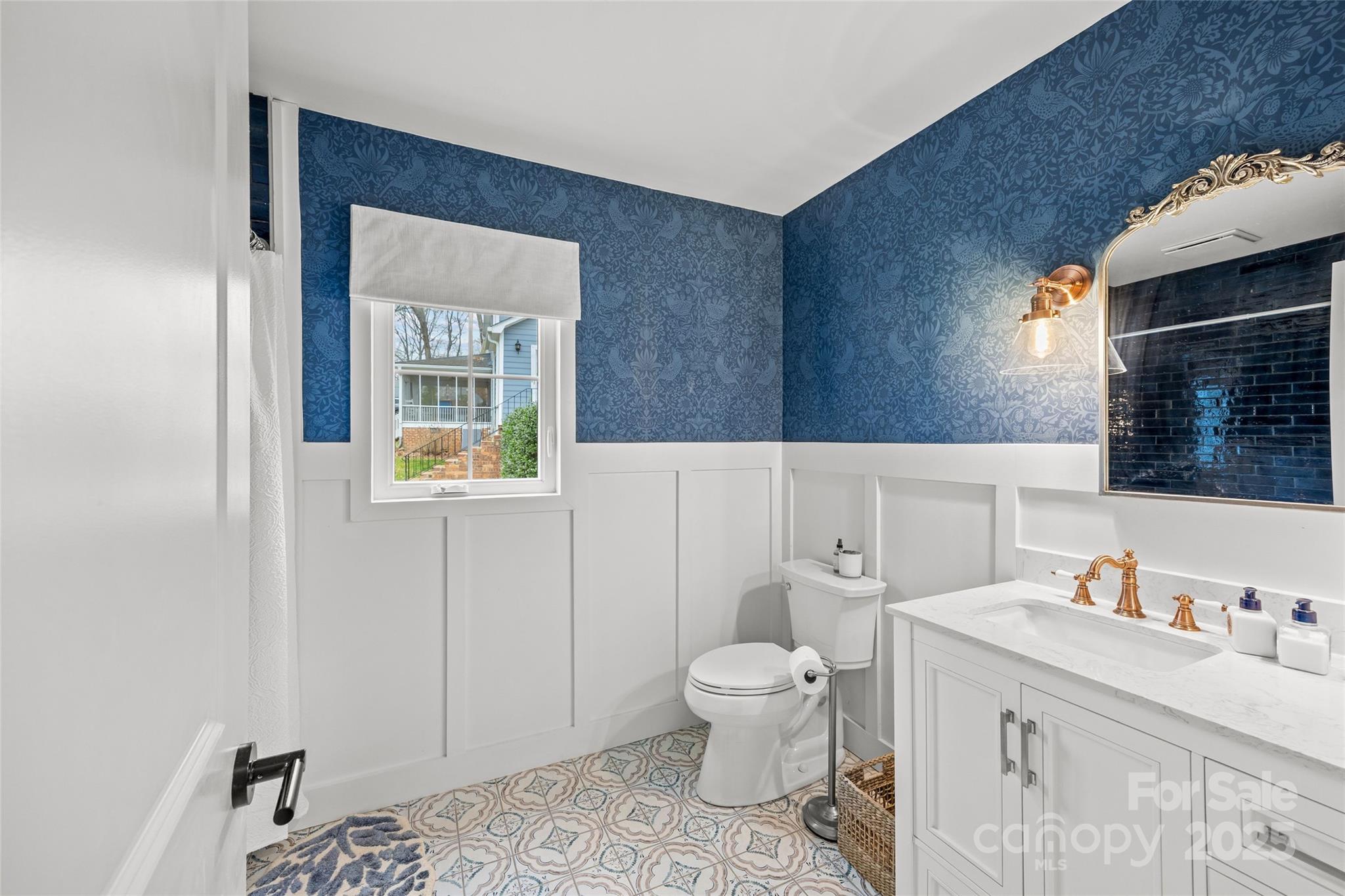 4808 Crooked Oak Lane