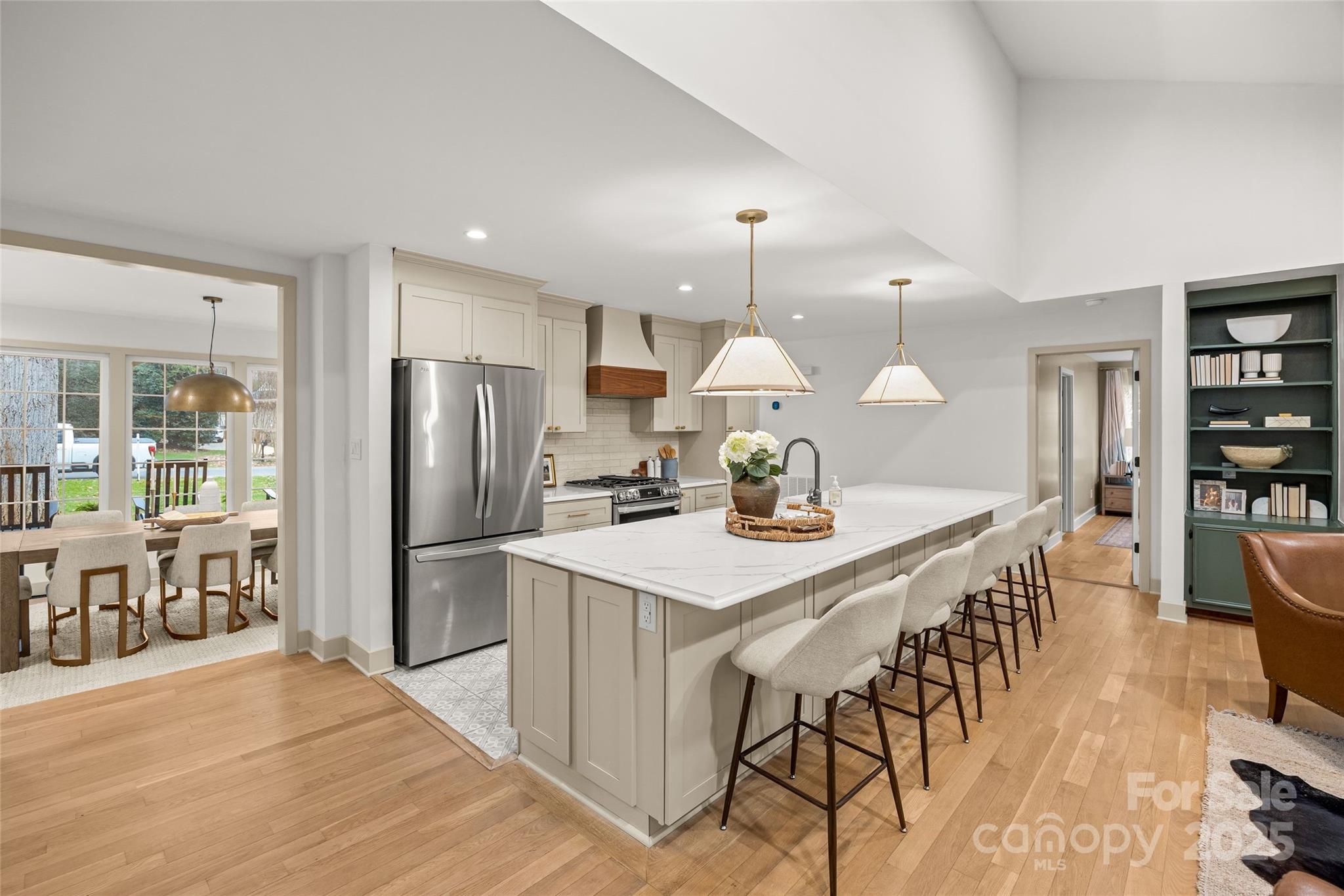 4808 Crooked Oak Lane