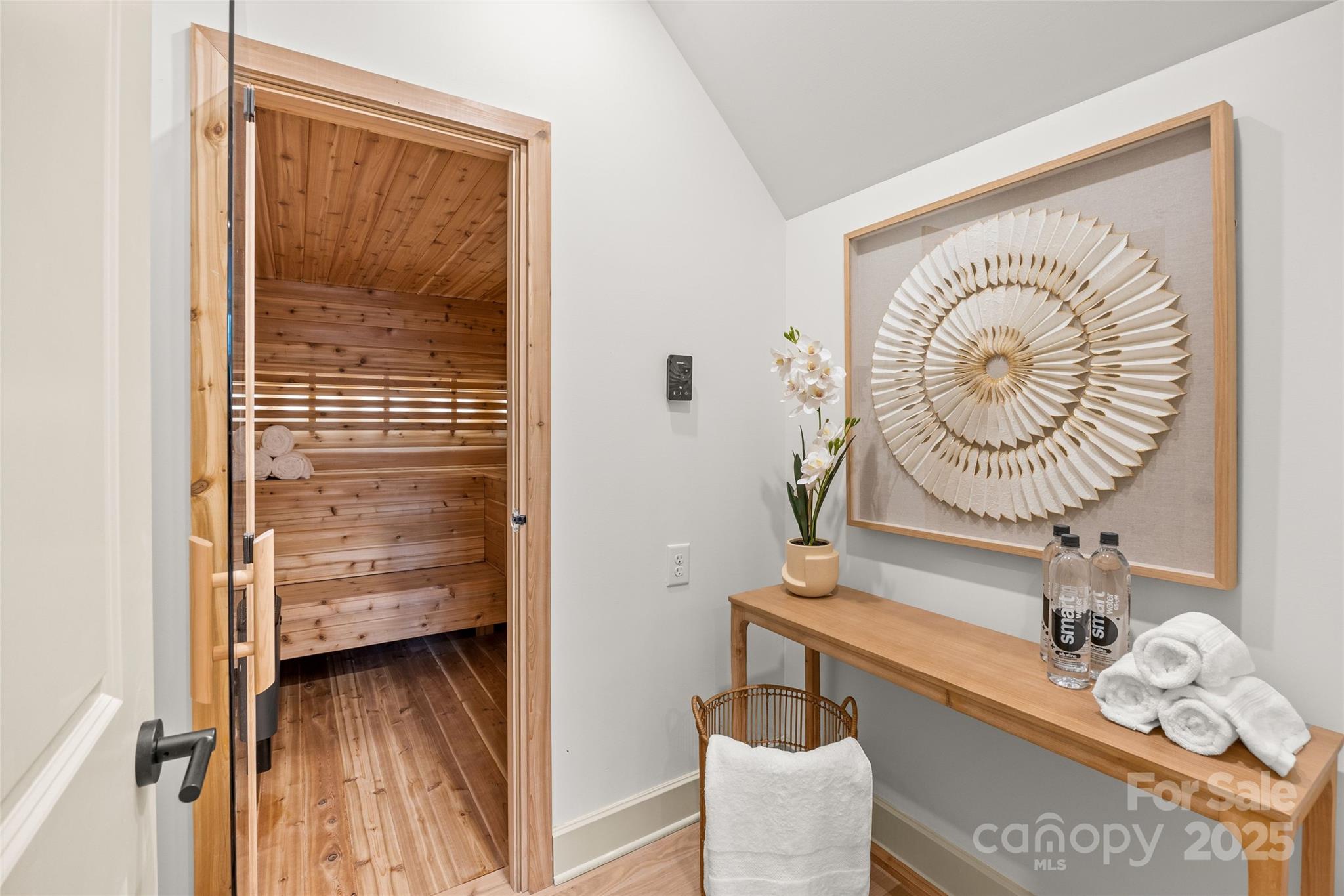 4808 Crooked Oak Lane