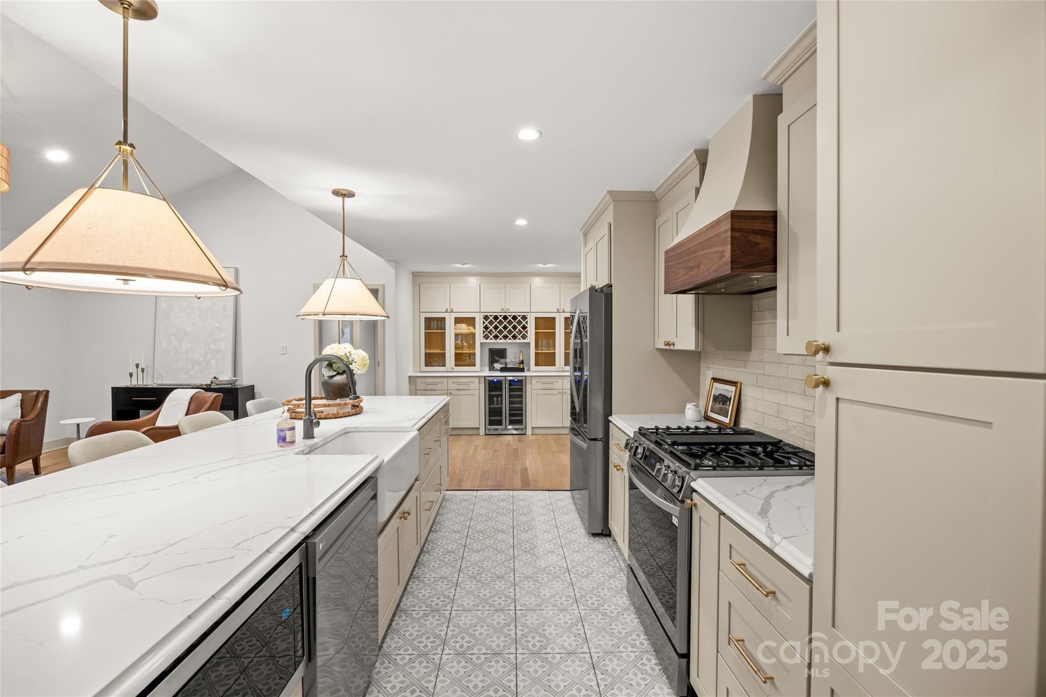 4808 Crooked Oak Lane