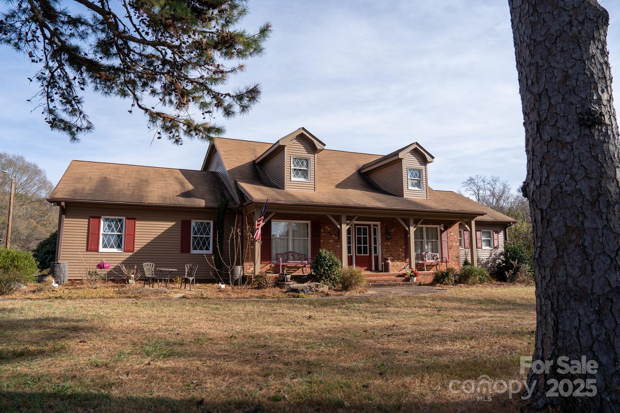 6300 Allen Black Road