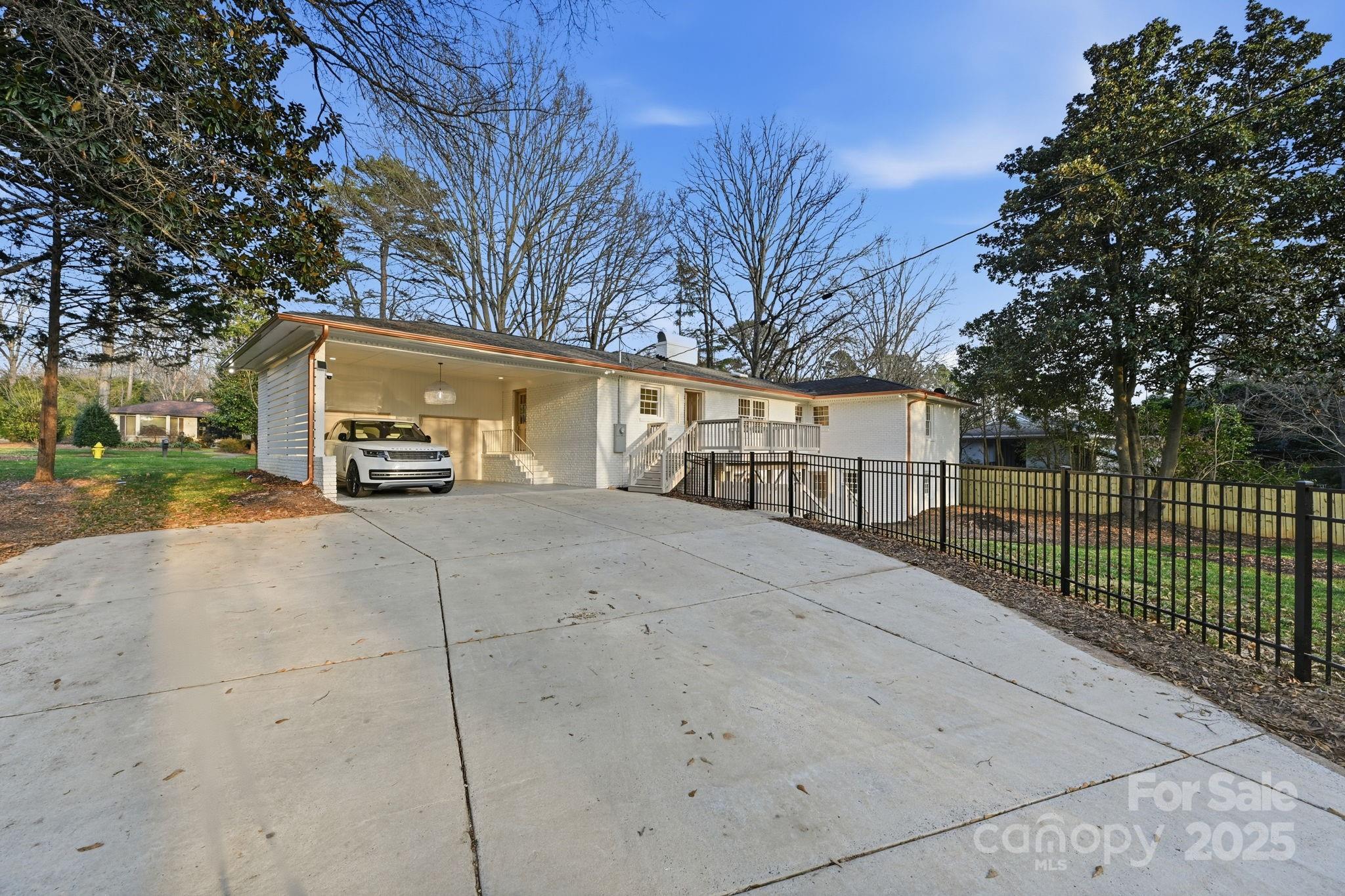 6300 Burlwood Road