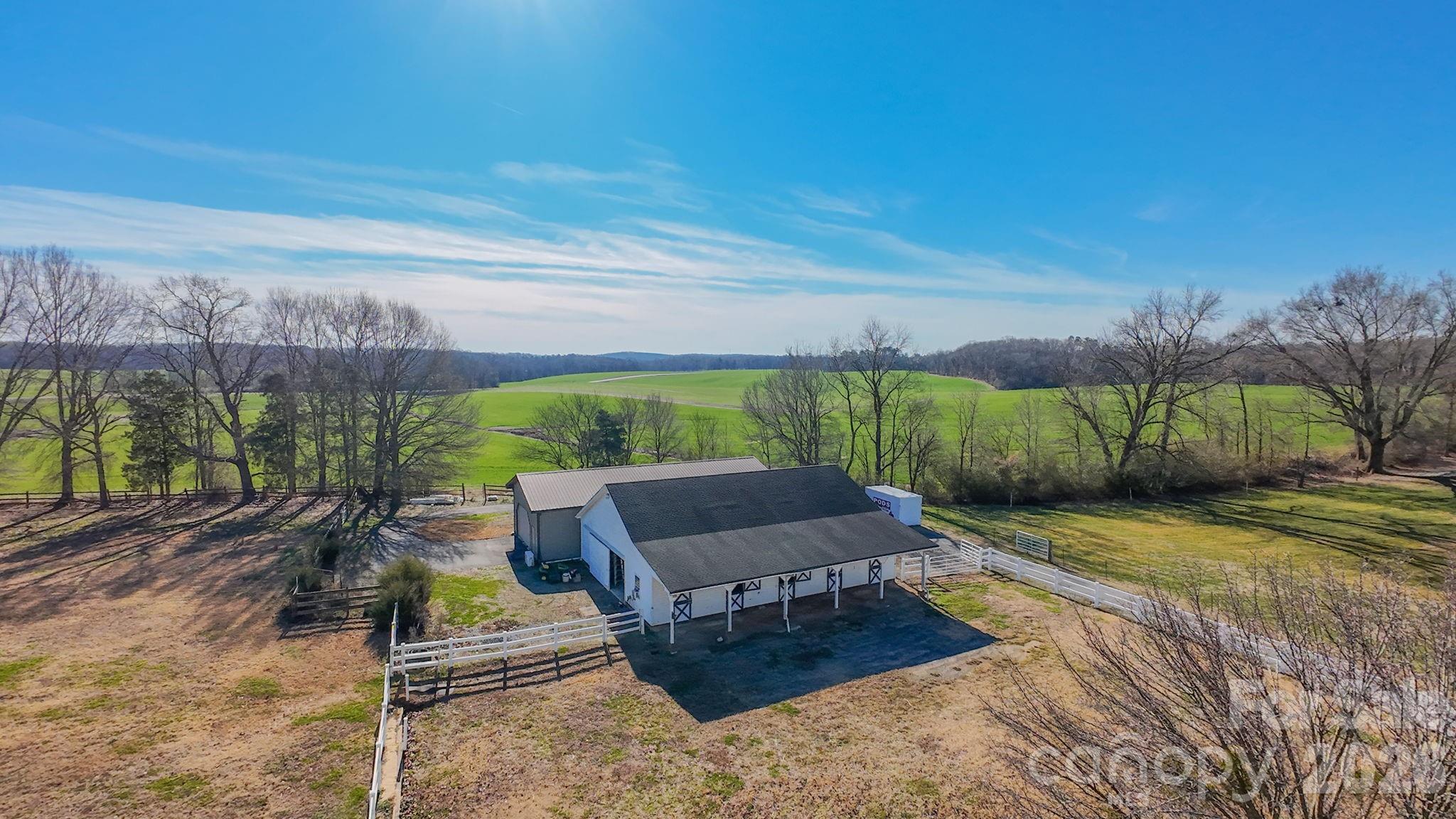 5432 E Highway 218 Highway