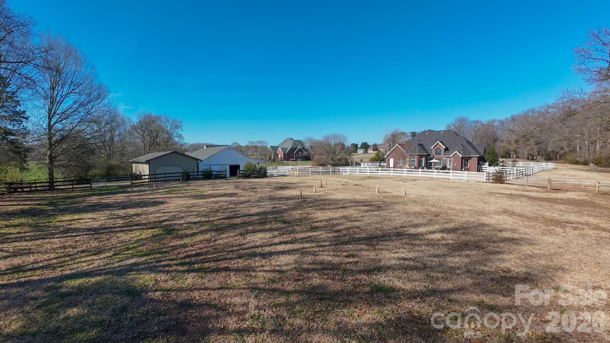 5432 E Highway 218 Highway
