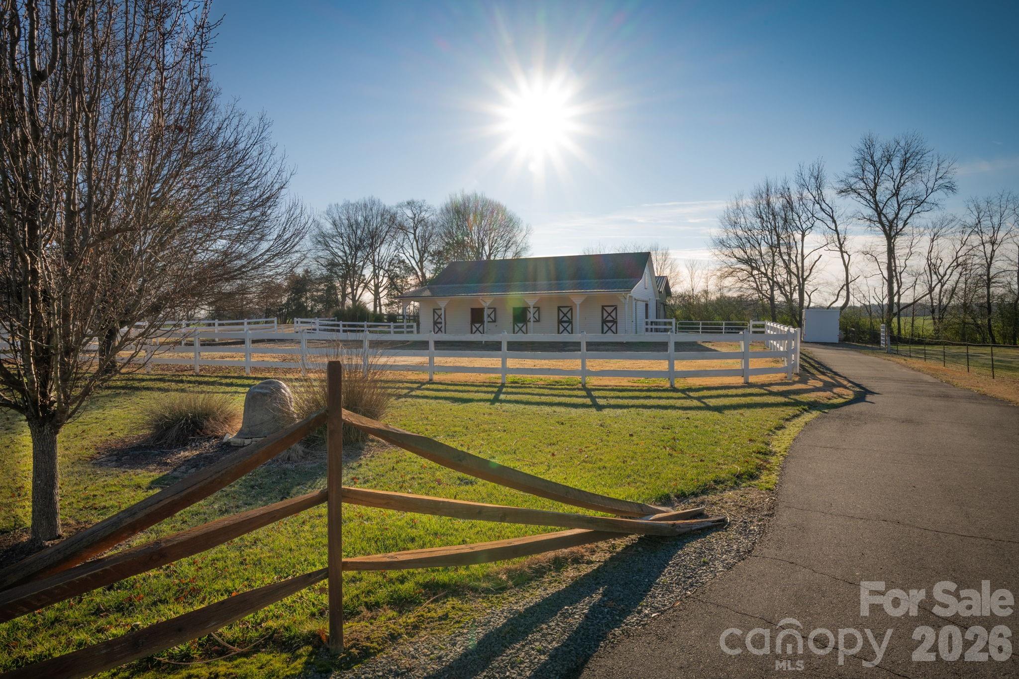 5432 E Highway 218 Highway