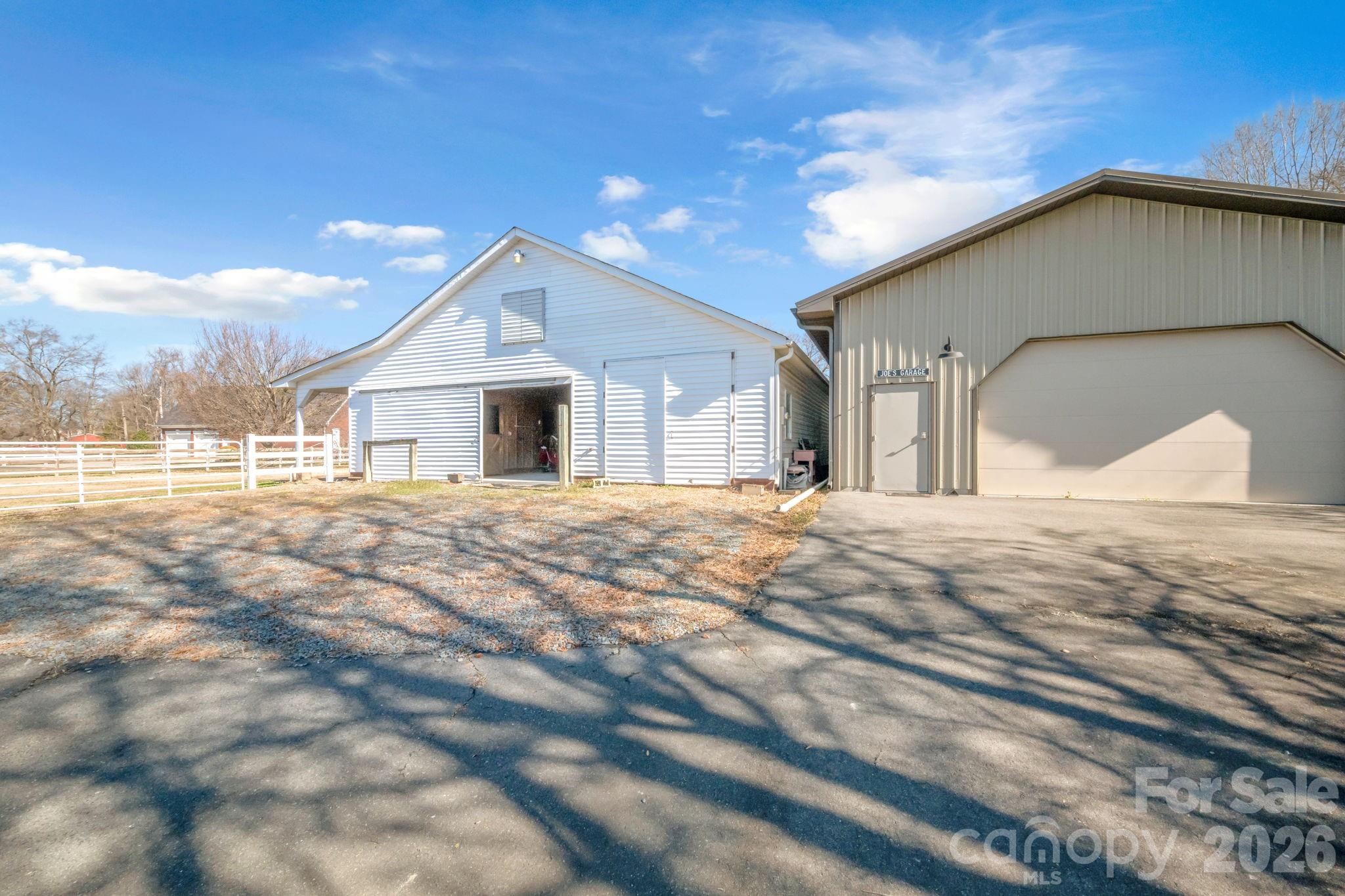 5432 E Highway 218 Highway