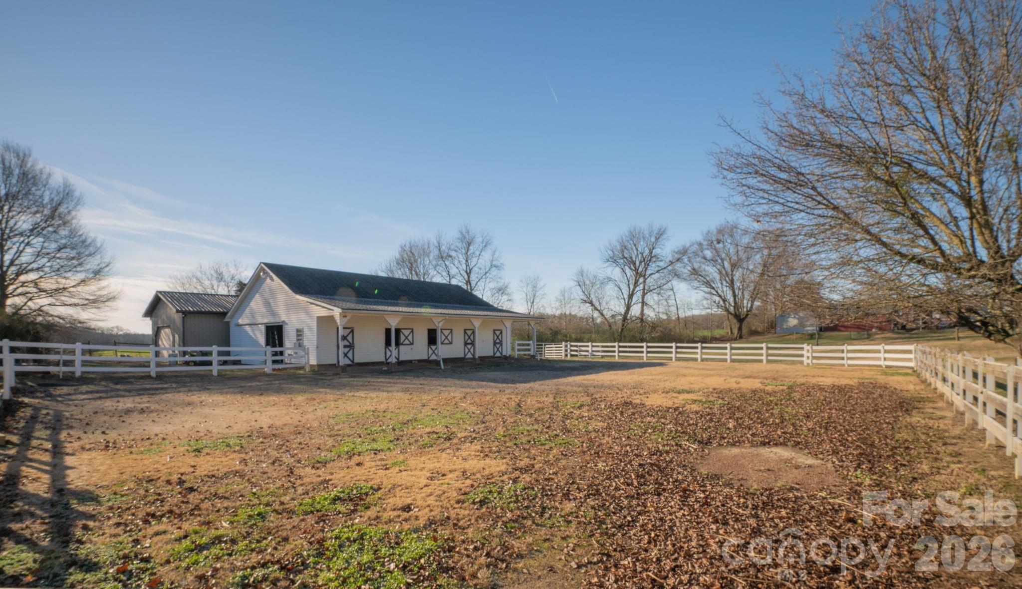 5432 E Highway 218 Highway