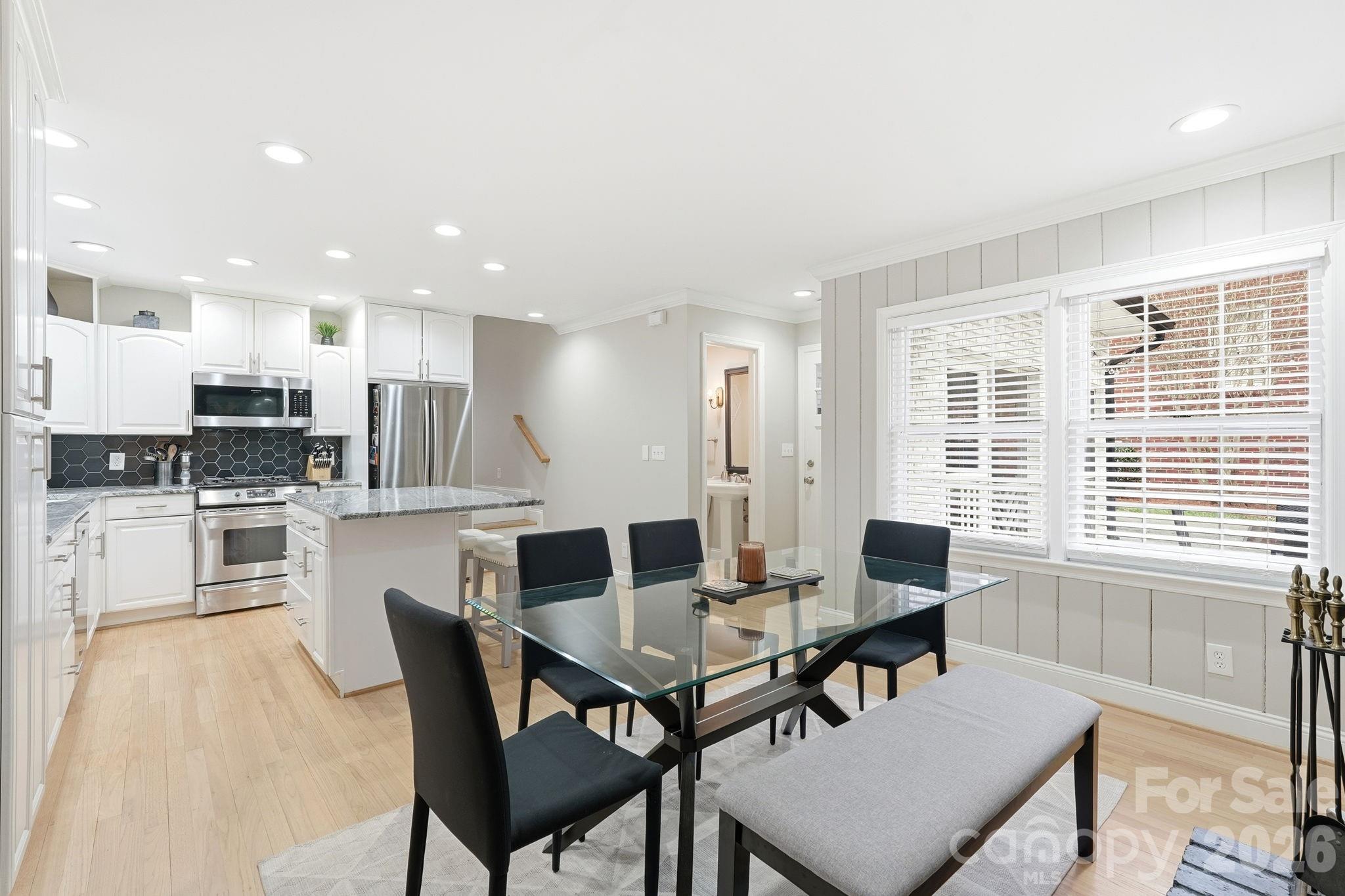 431 Lynn Avenue
