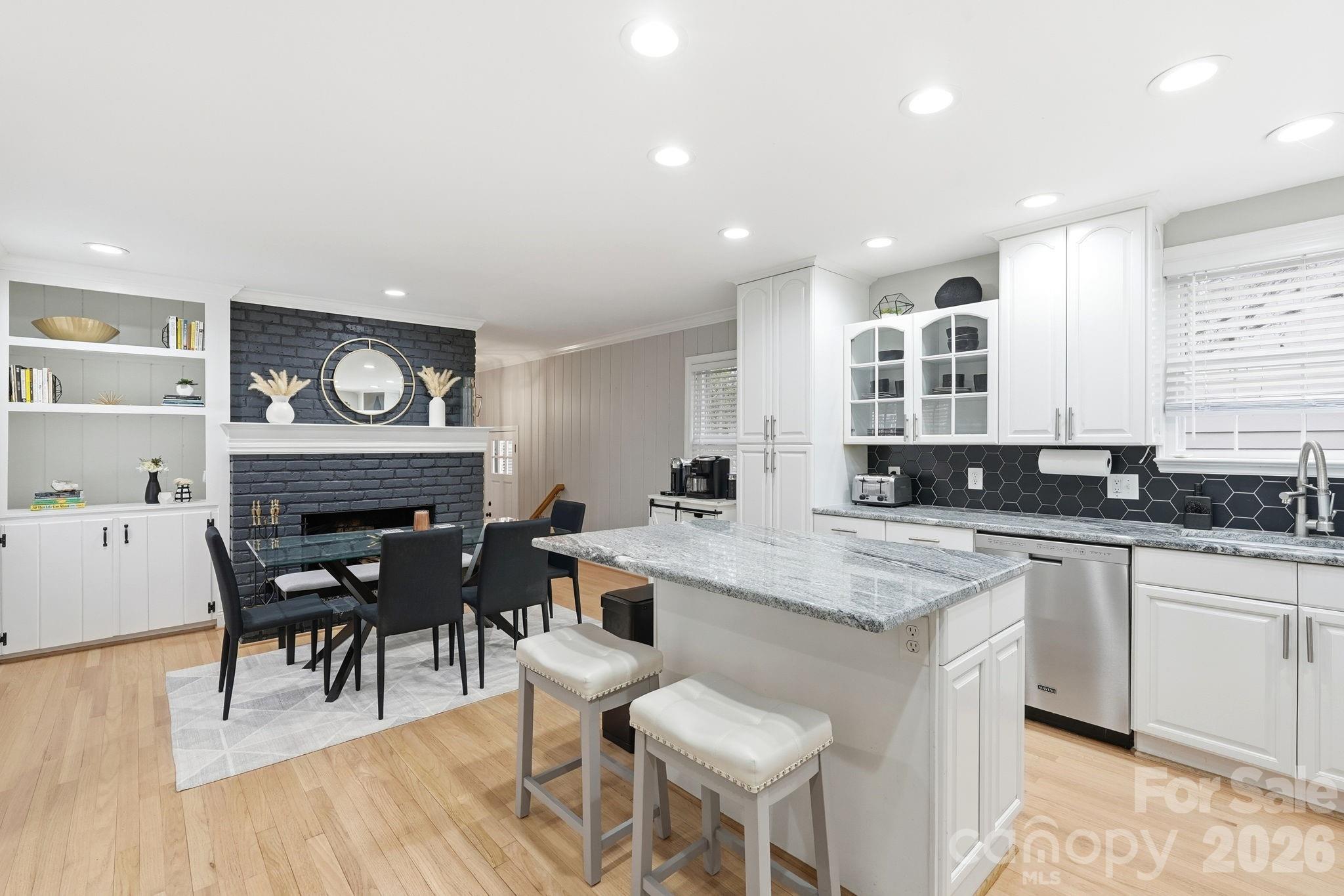 431 Lynn Avenue
